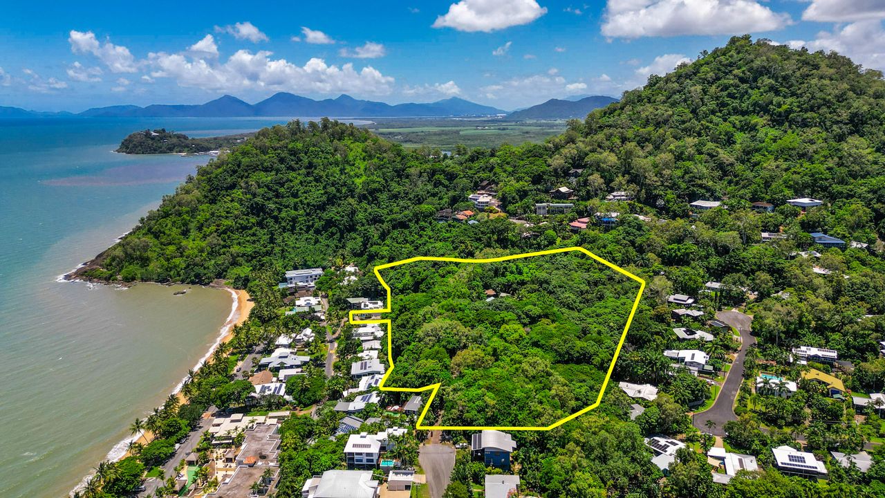 Commercial sold in Trinity Beach and nearby Ray White Cairns Beaches
