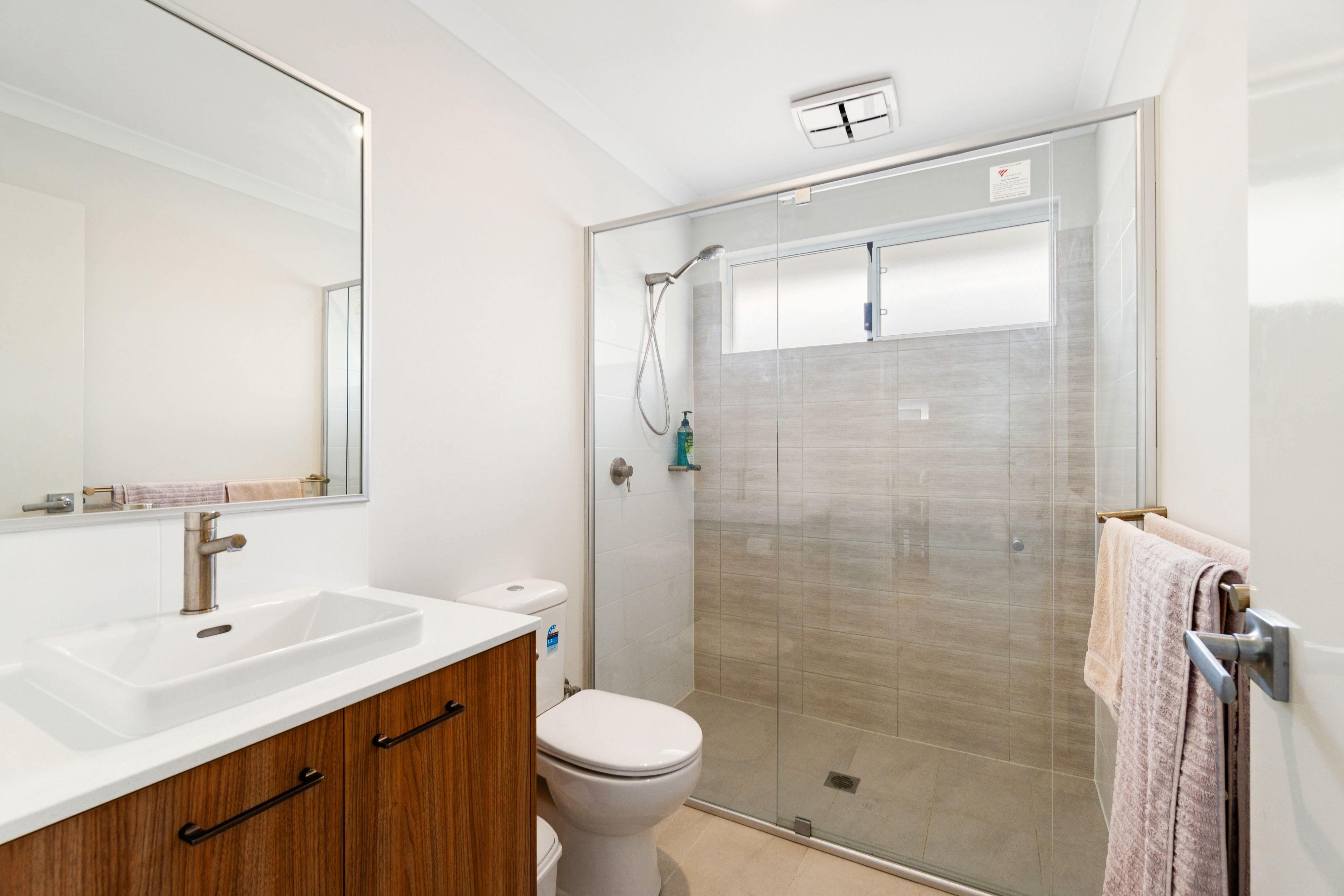 38 Jurien Avenue — photo 21 of 30
