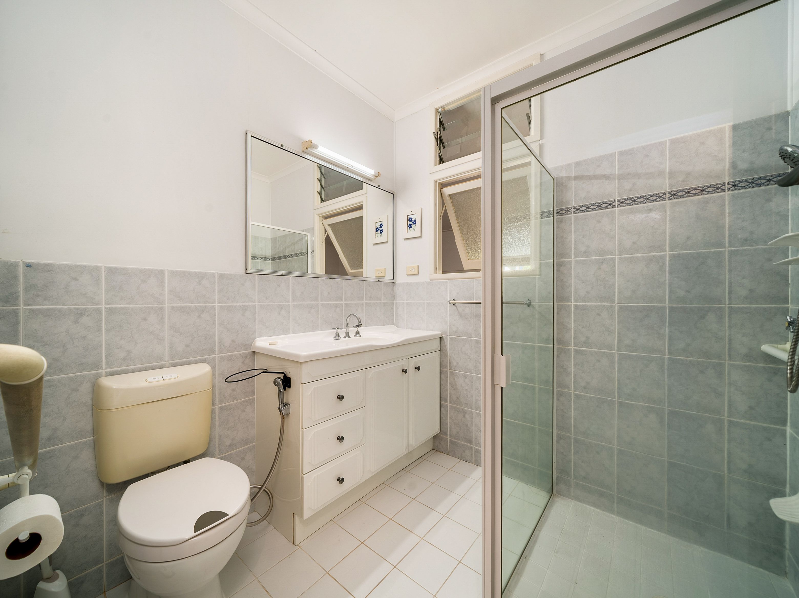 133 Macdonnell Road — photo 15 of 22