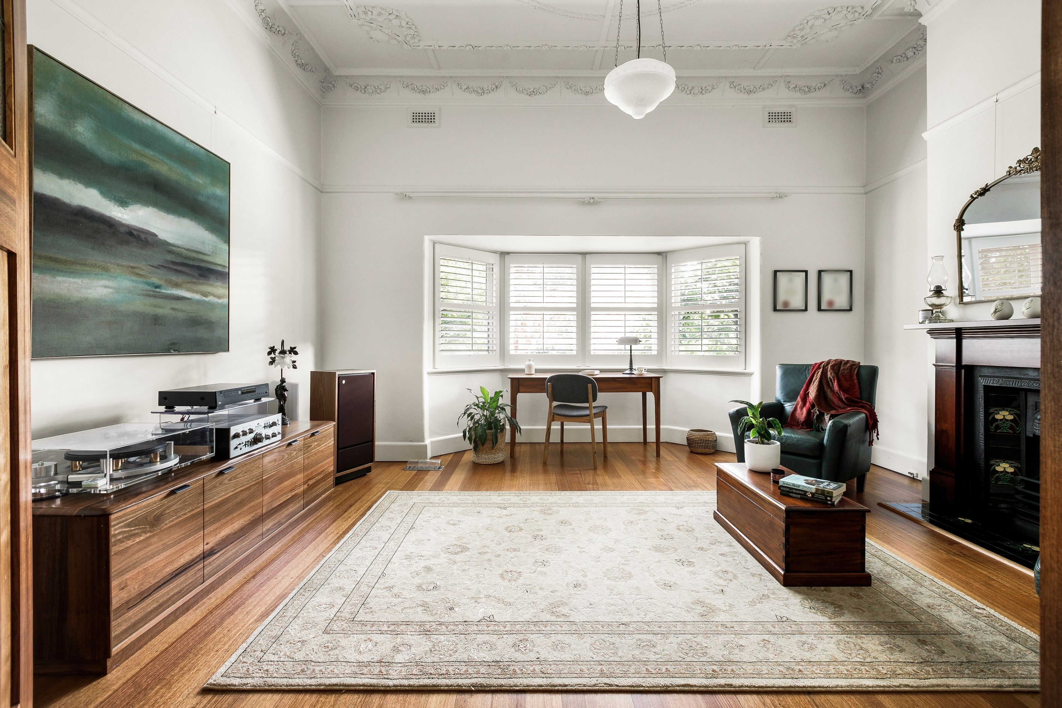 127 Rennie Street — photo 4 of 19