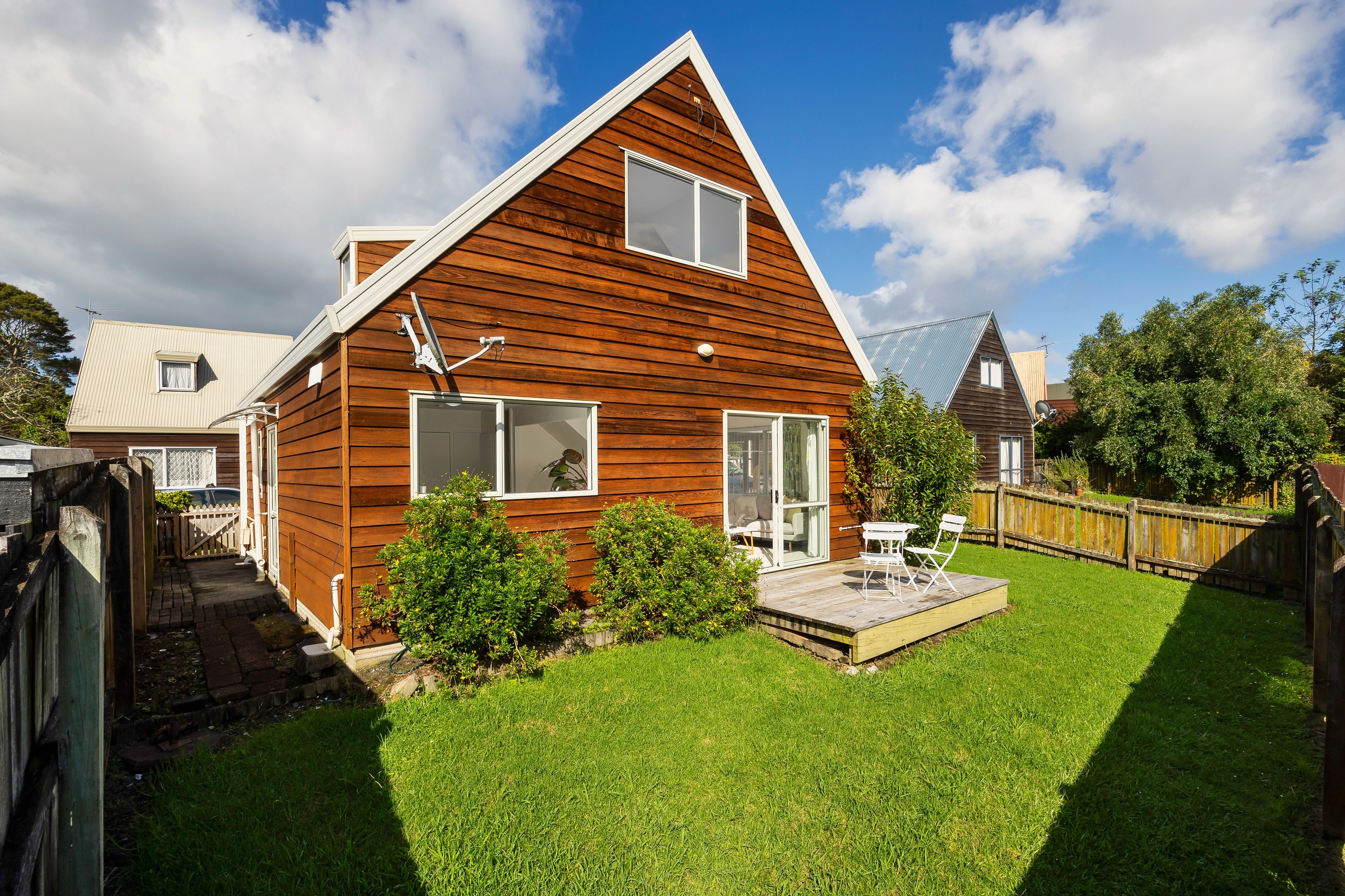 26 Caspian Place, New Lynn, Waitakere City
