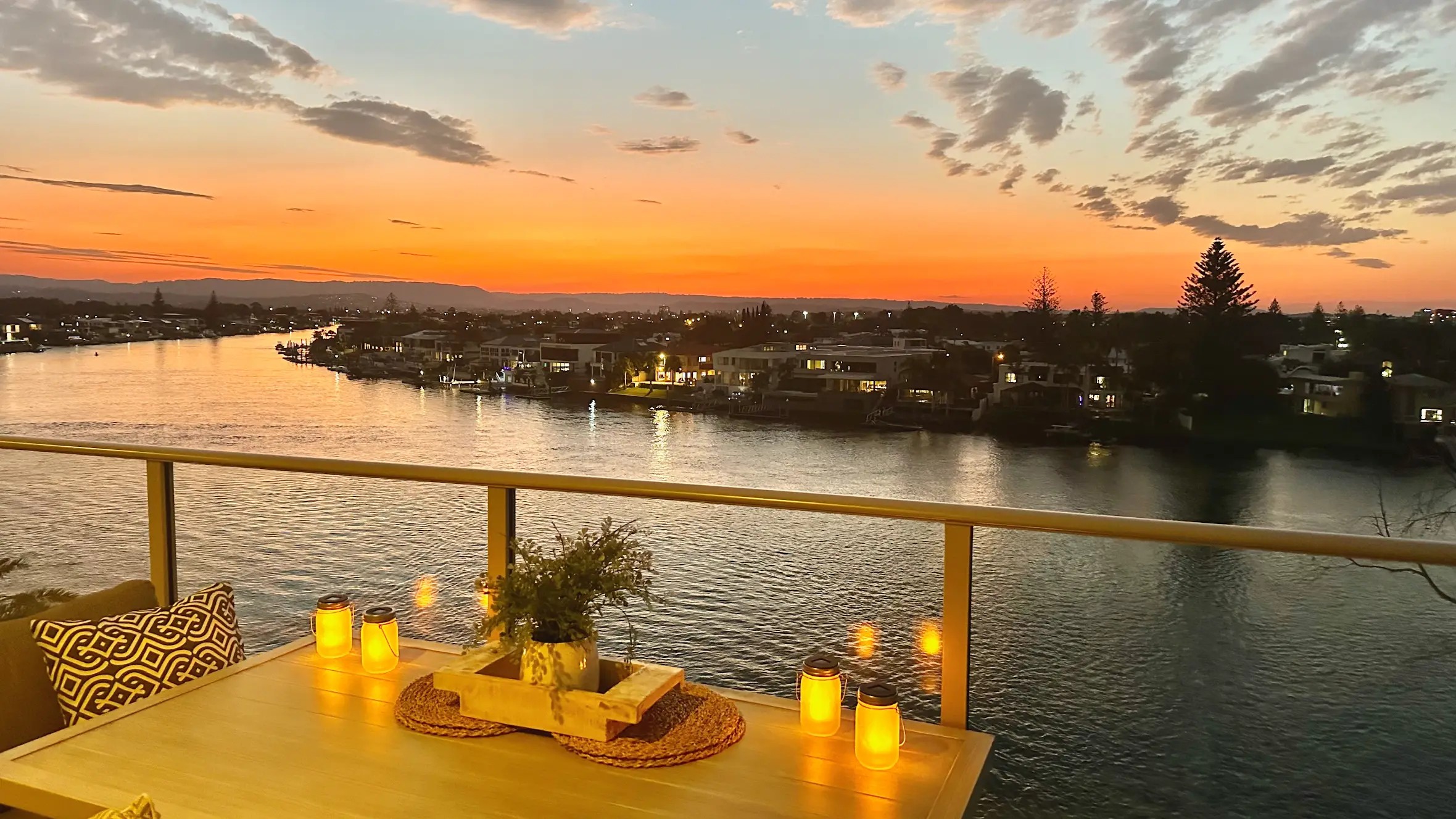 505/1 Cannes Avenue, Surfers Paradise, QLD 4217