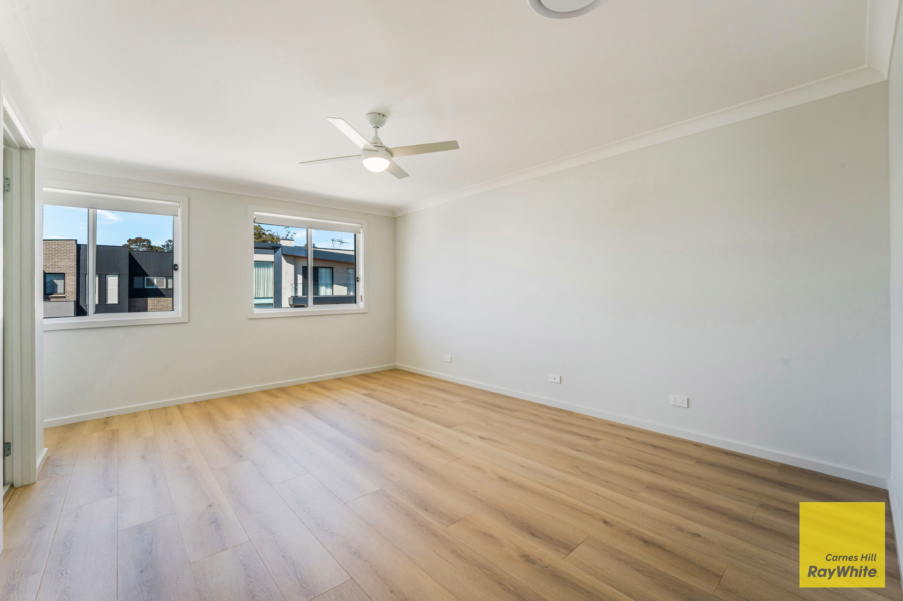 21 Lores Street — photo 4 of 20