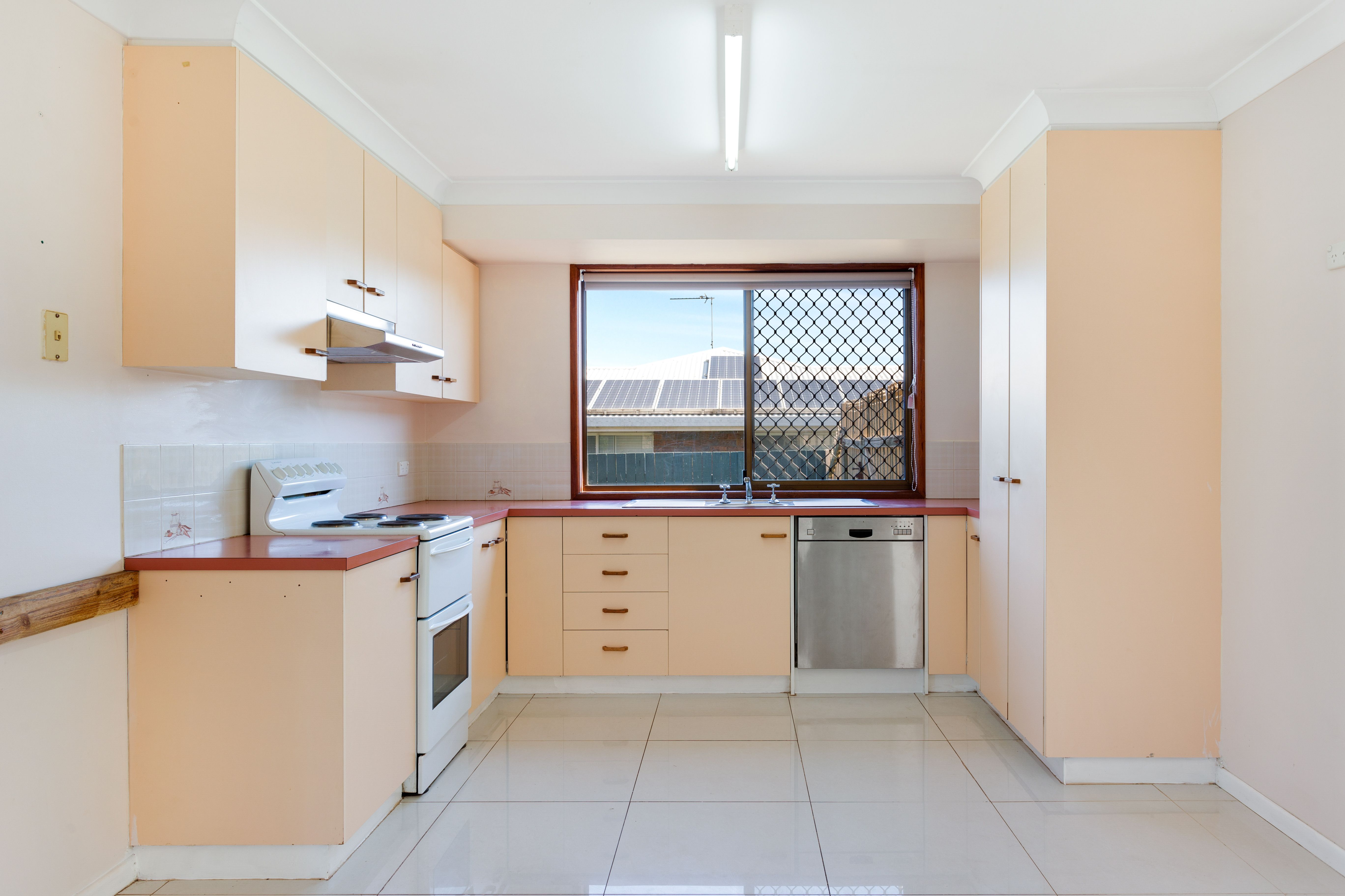 10 Maison Court, Wilsonton Heights, QLD 4350