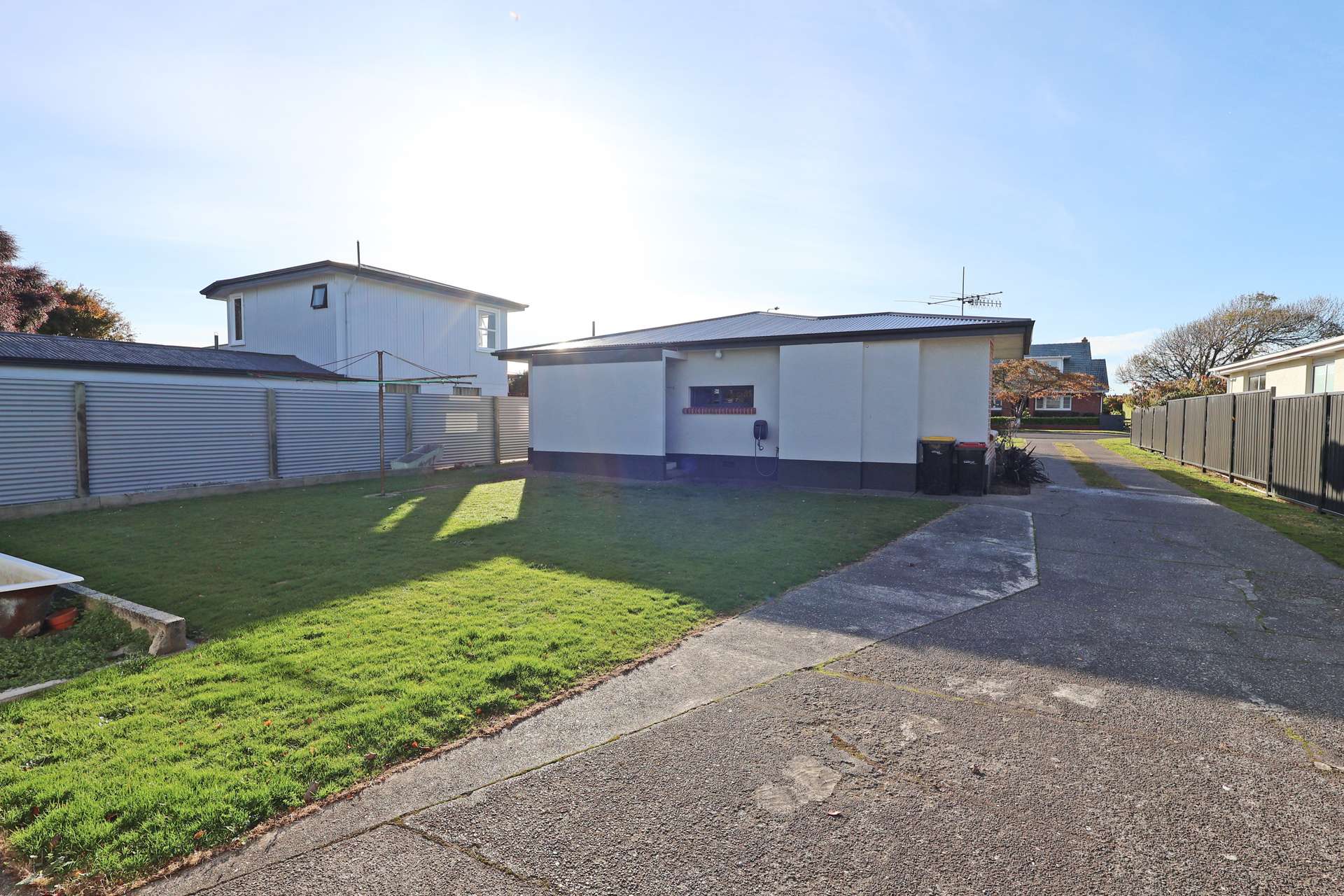 331 Chelmsford Street photo 26