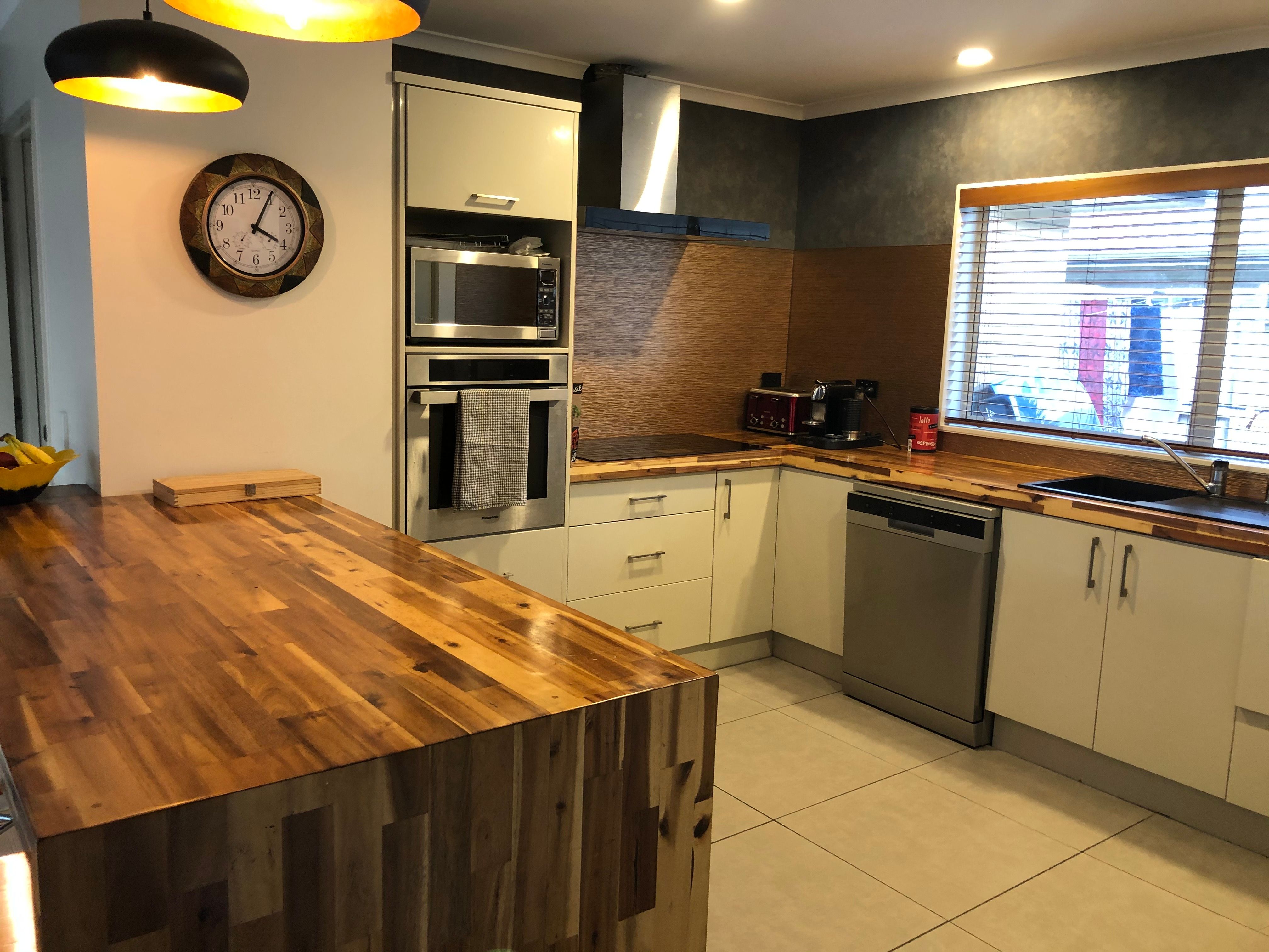 121 Pine Harbour Parade, Beachlands, Manukau City