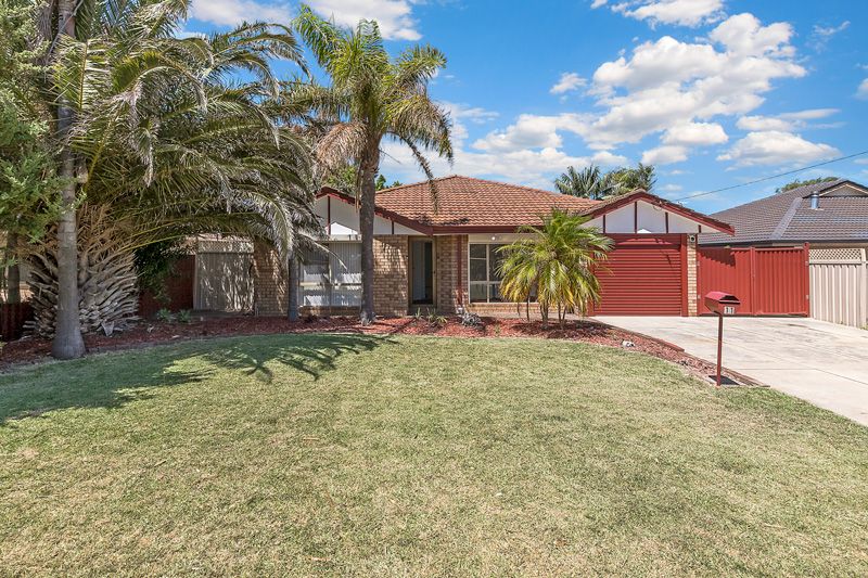 11 Okehampton Road, Warnbro, WA 6169