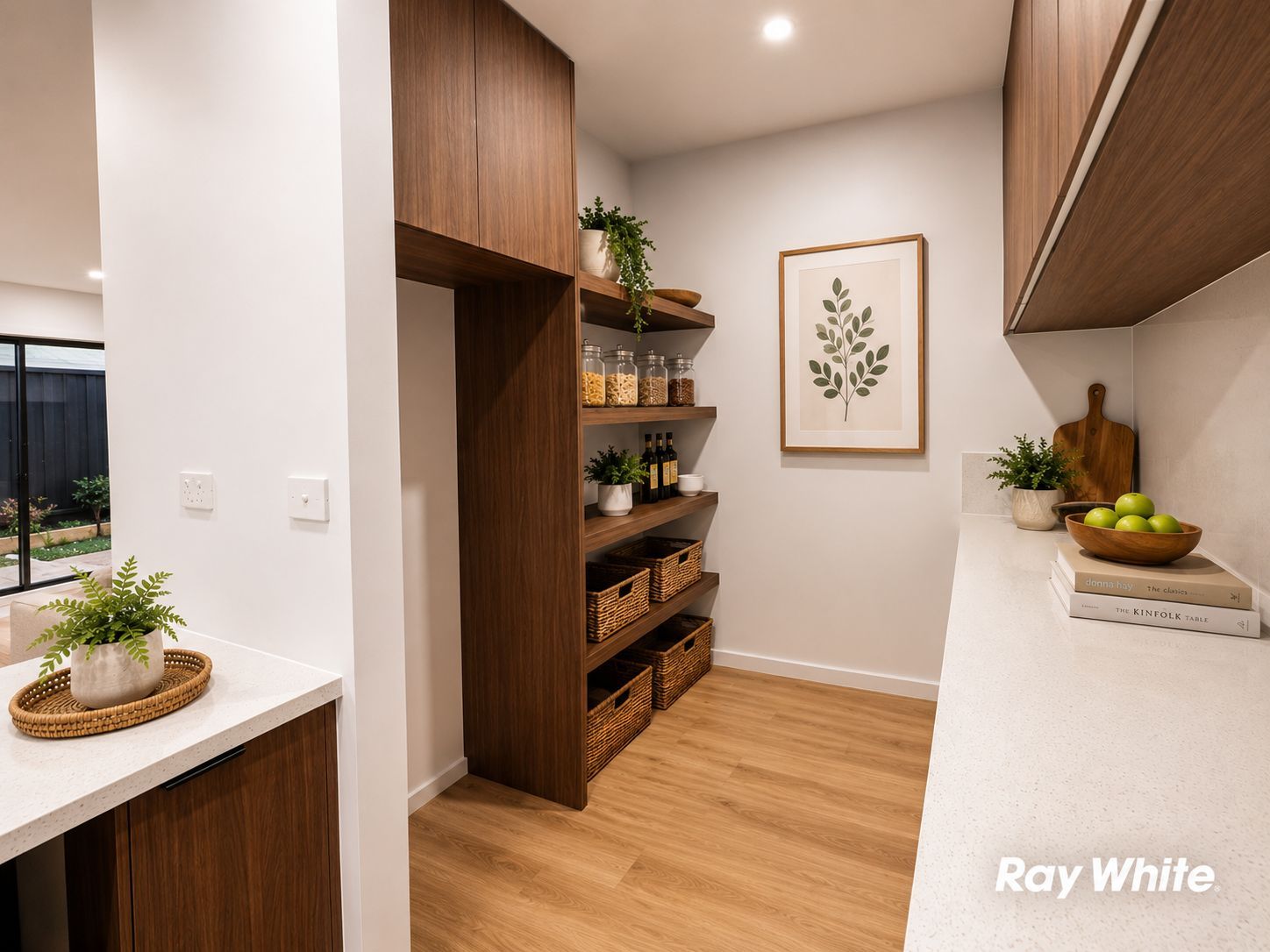 8 Adriana Street — photo 3 of 13