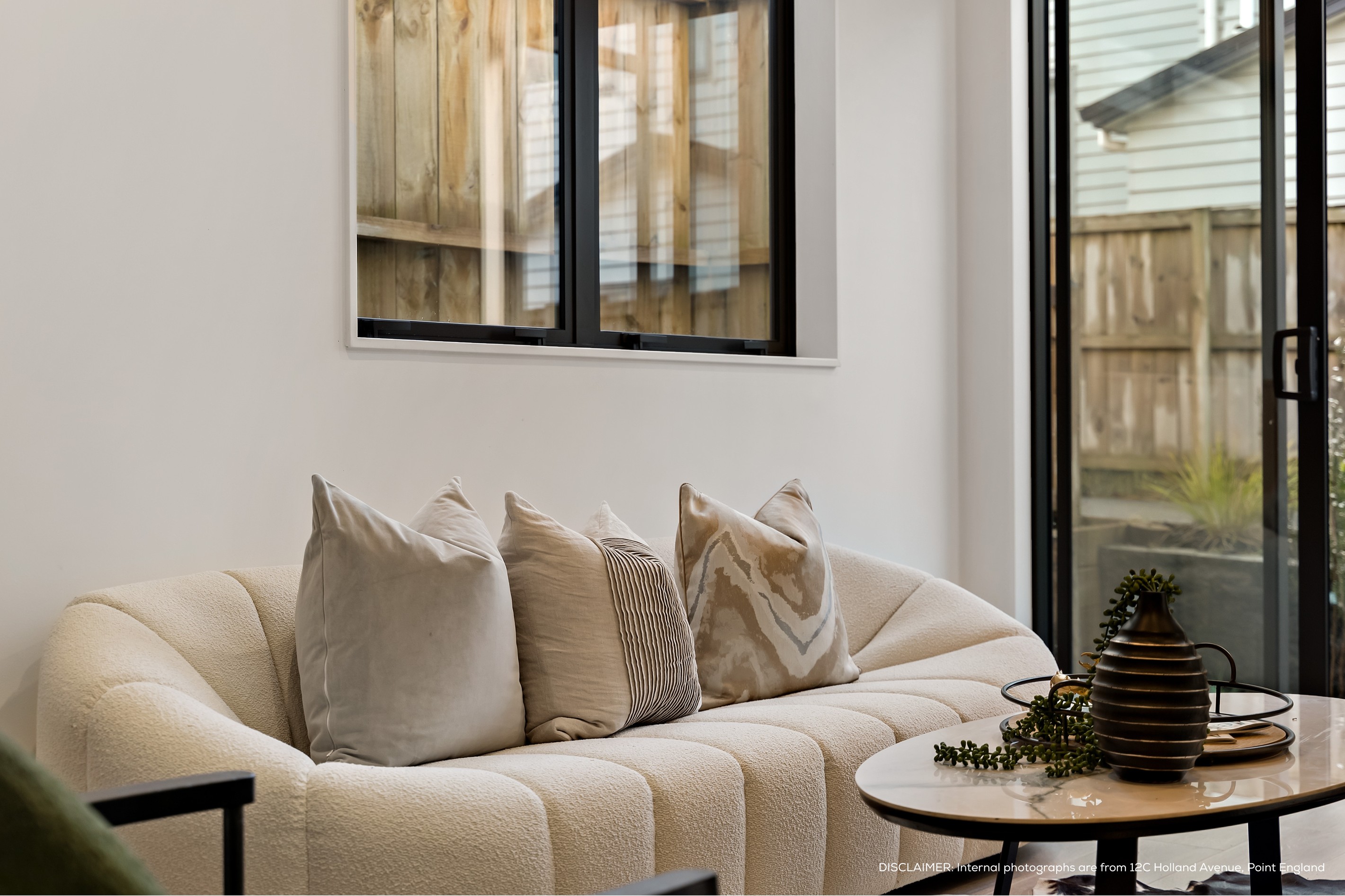 12A Holland Avenue, Point England, Auckland City