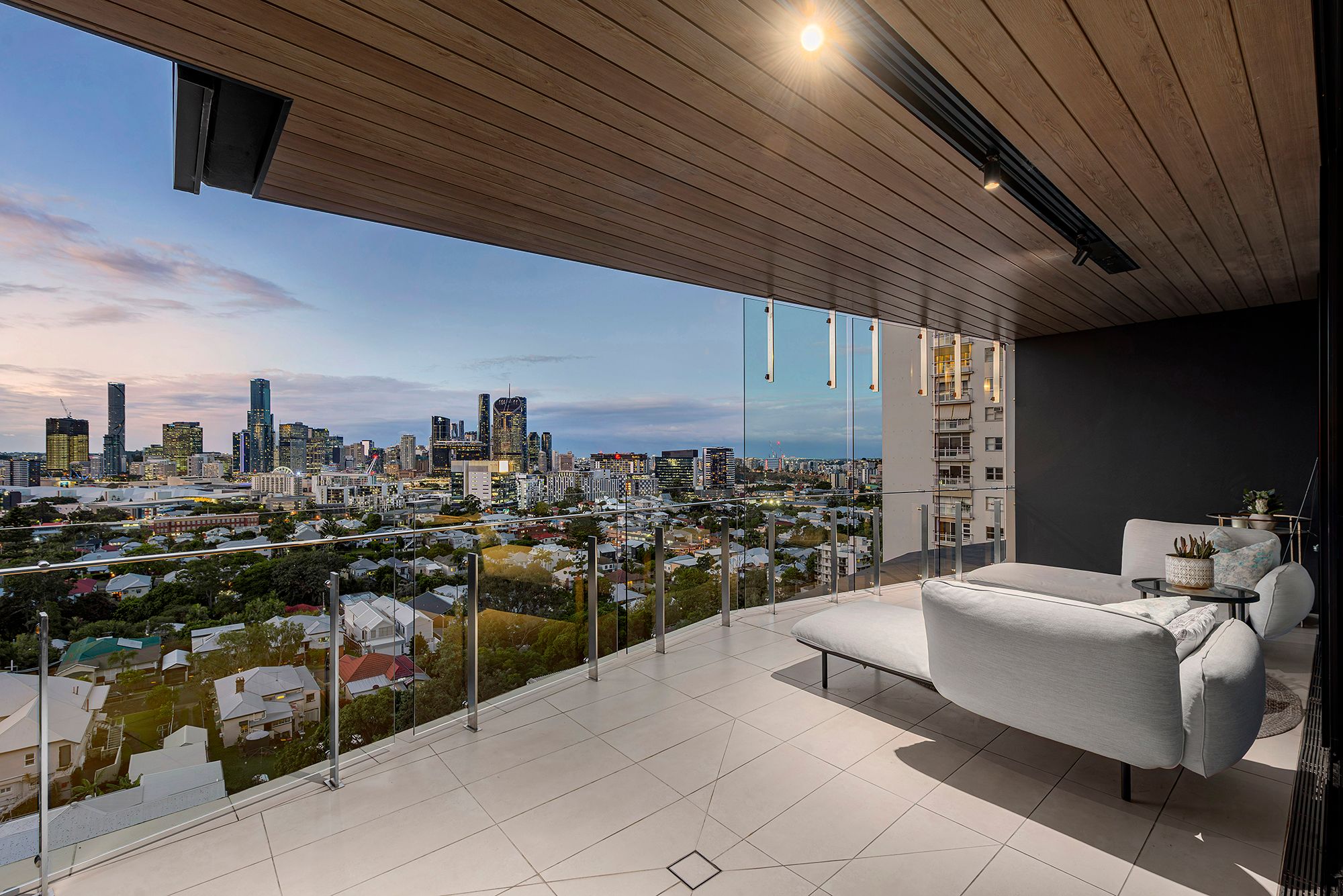 702/180 Dornoch Terrace, Highgate Hill, QLD 4101