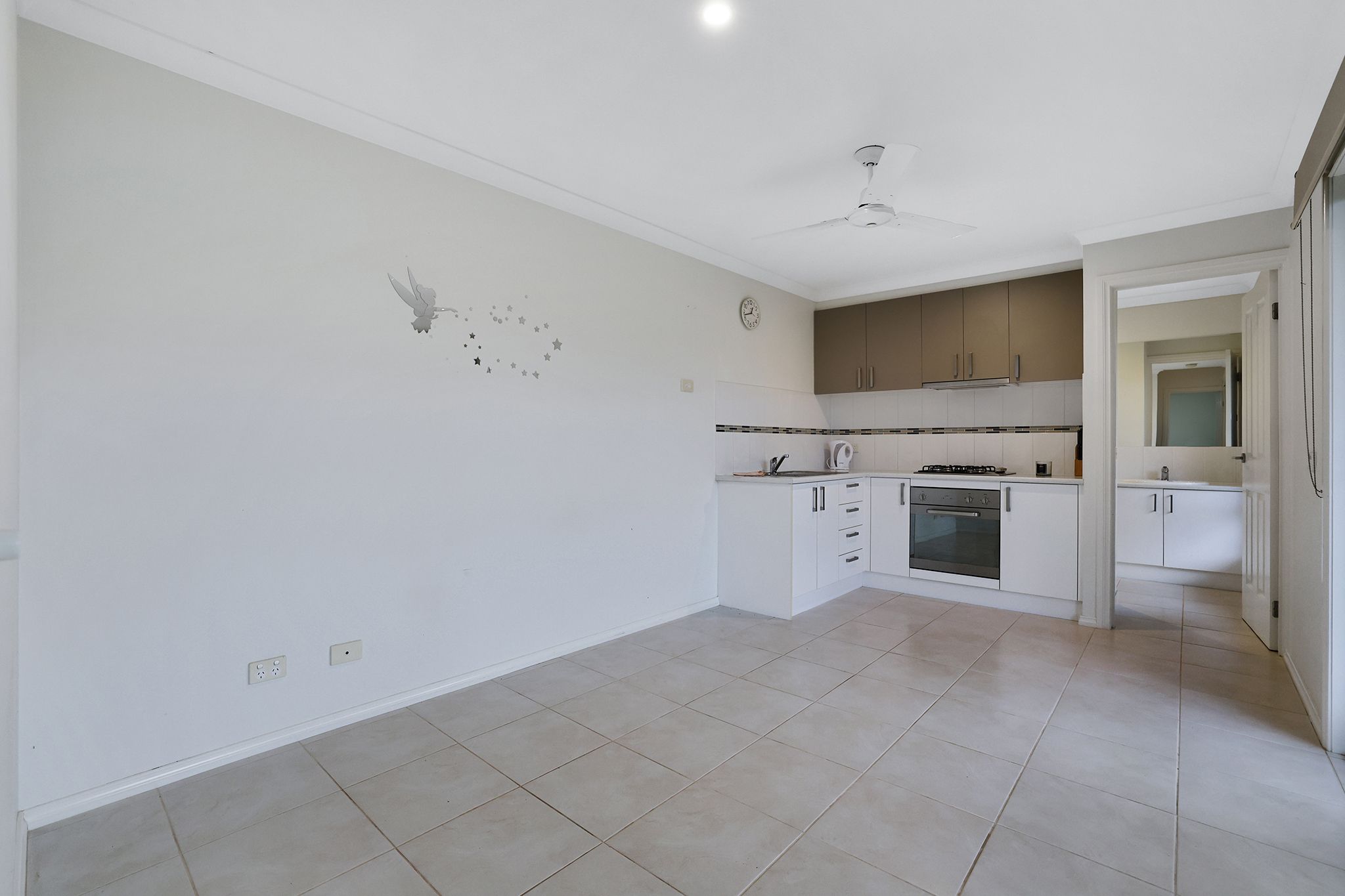41 Victoria Street — photo 14 of 29