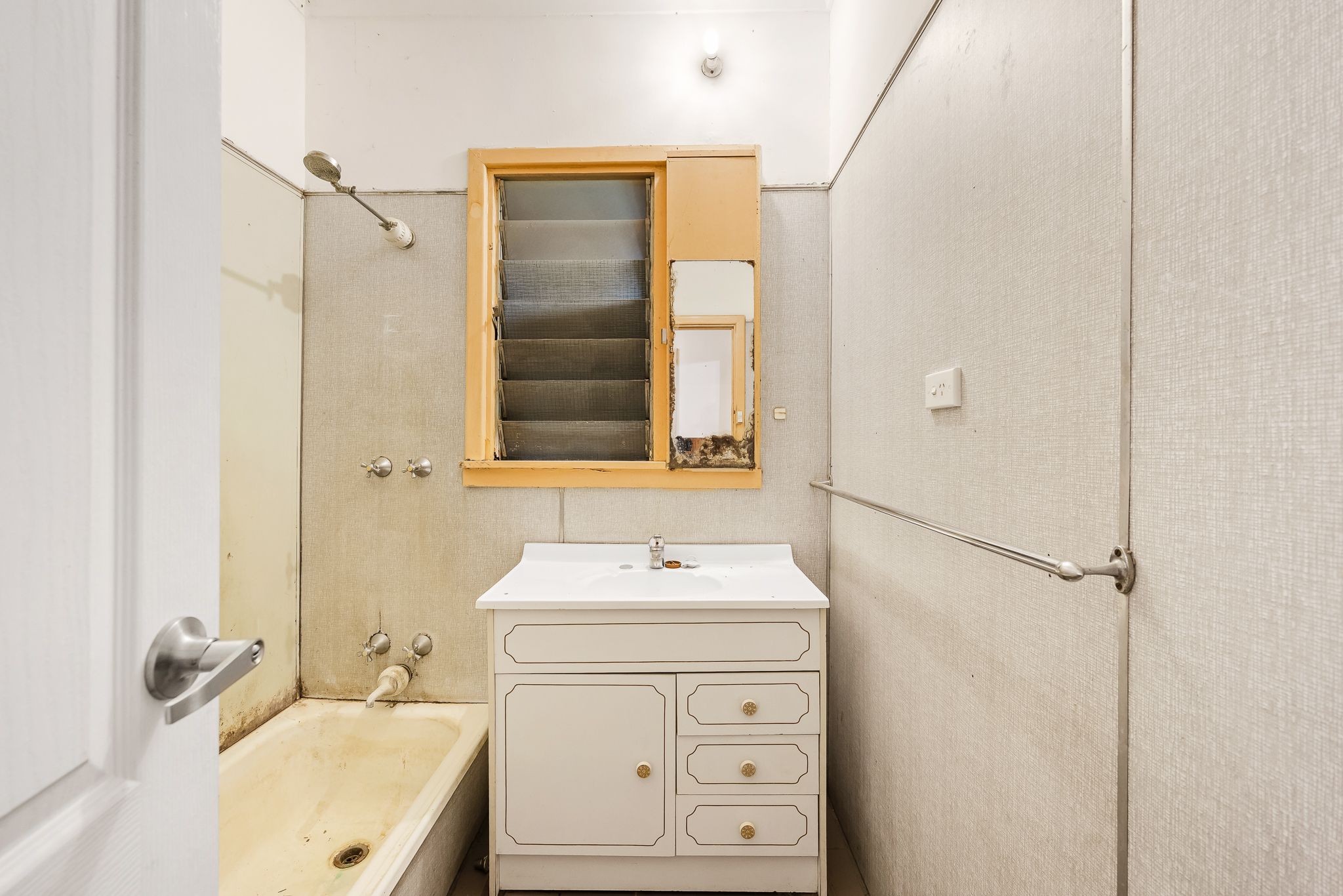 19 Dorothy Street — photo 10 of 18
