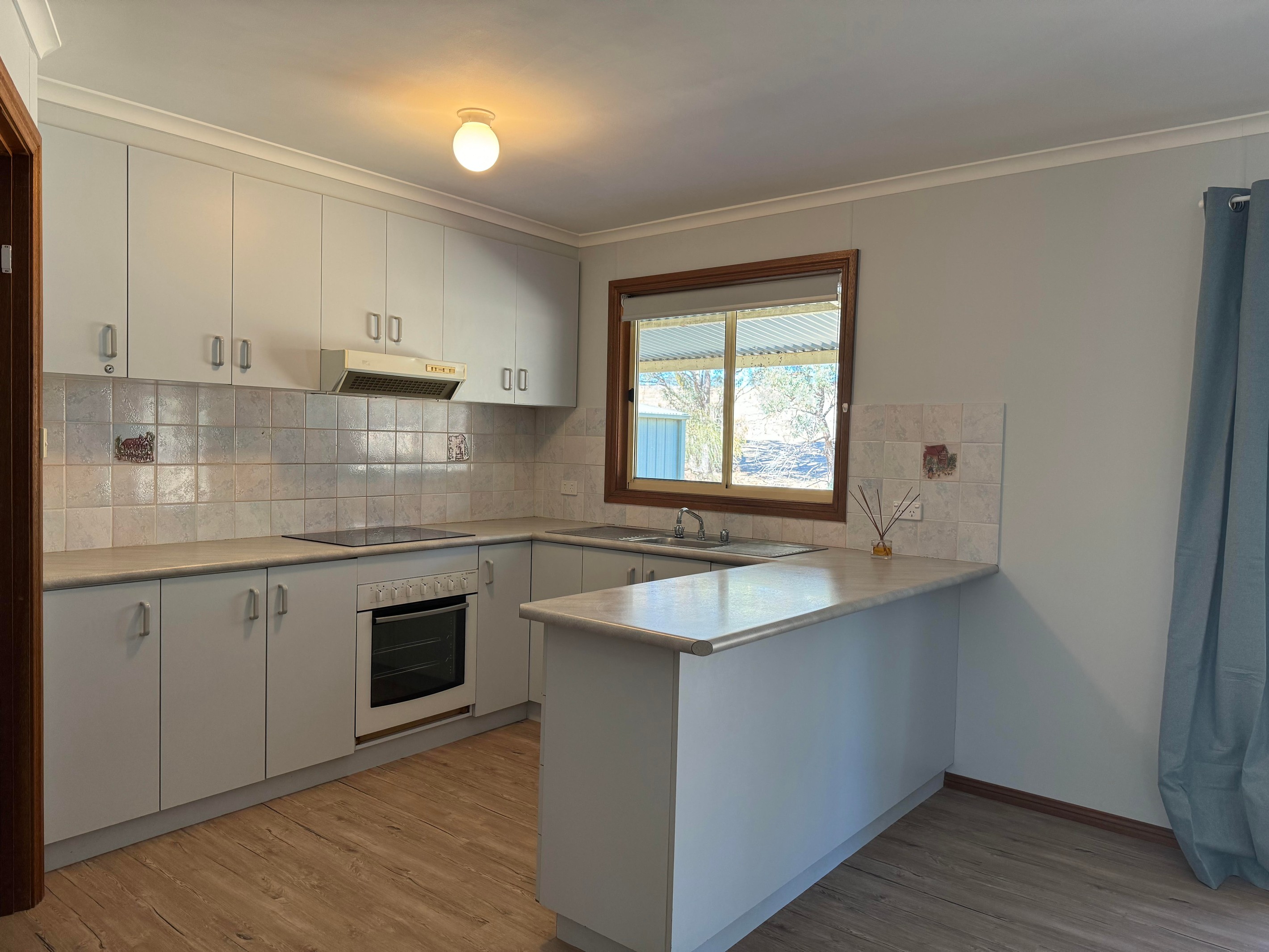 216 Telegraph Road, Young, NSW 2594