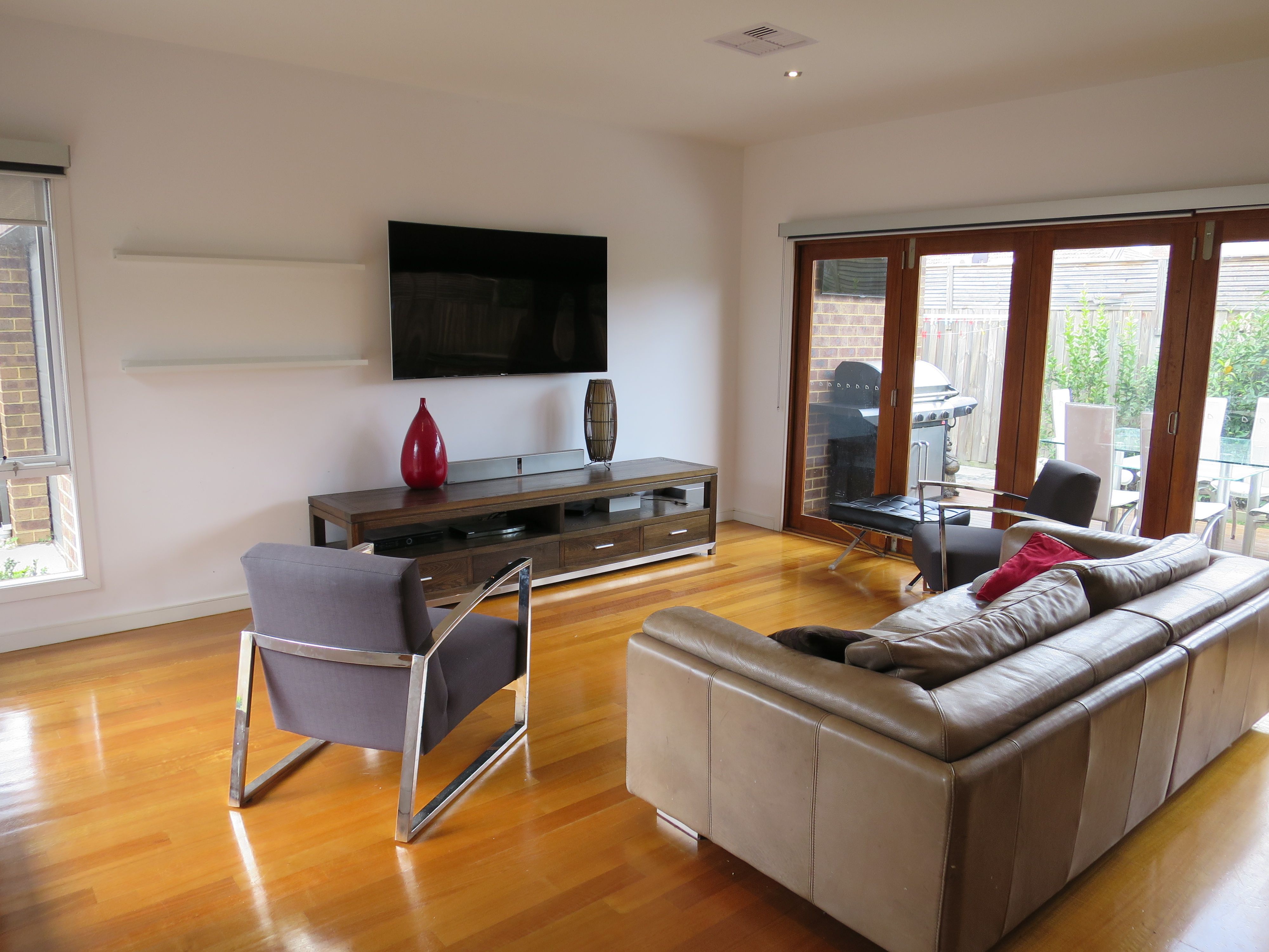 2/16 Sumersett Avenue, Oakleigh South, VIC 3167