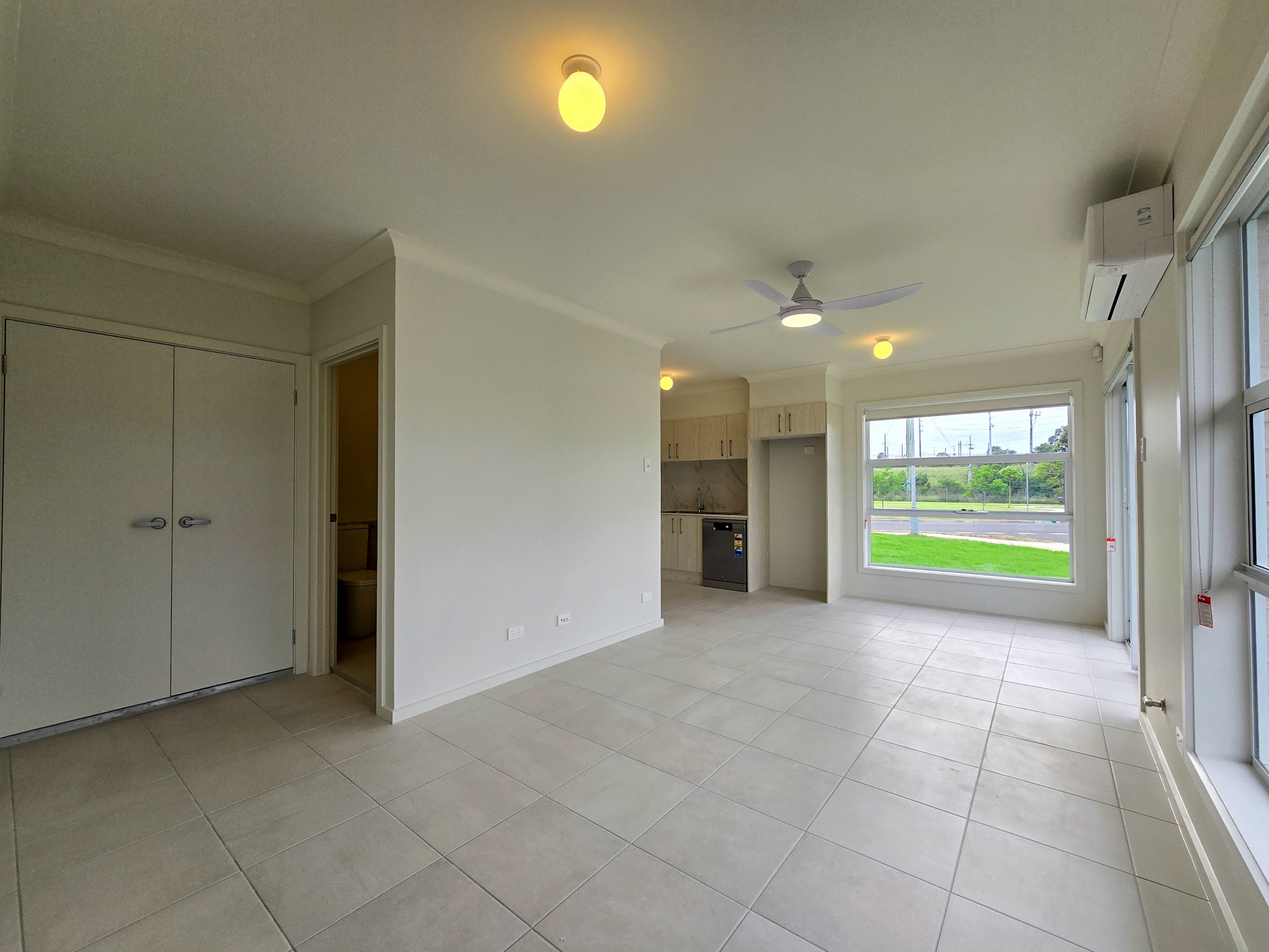 11 Laguna Street, Spring Farm, NSW 2570