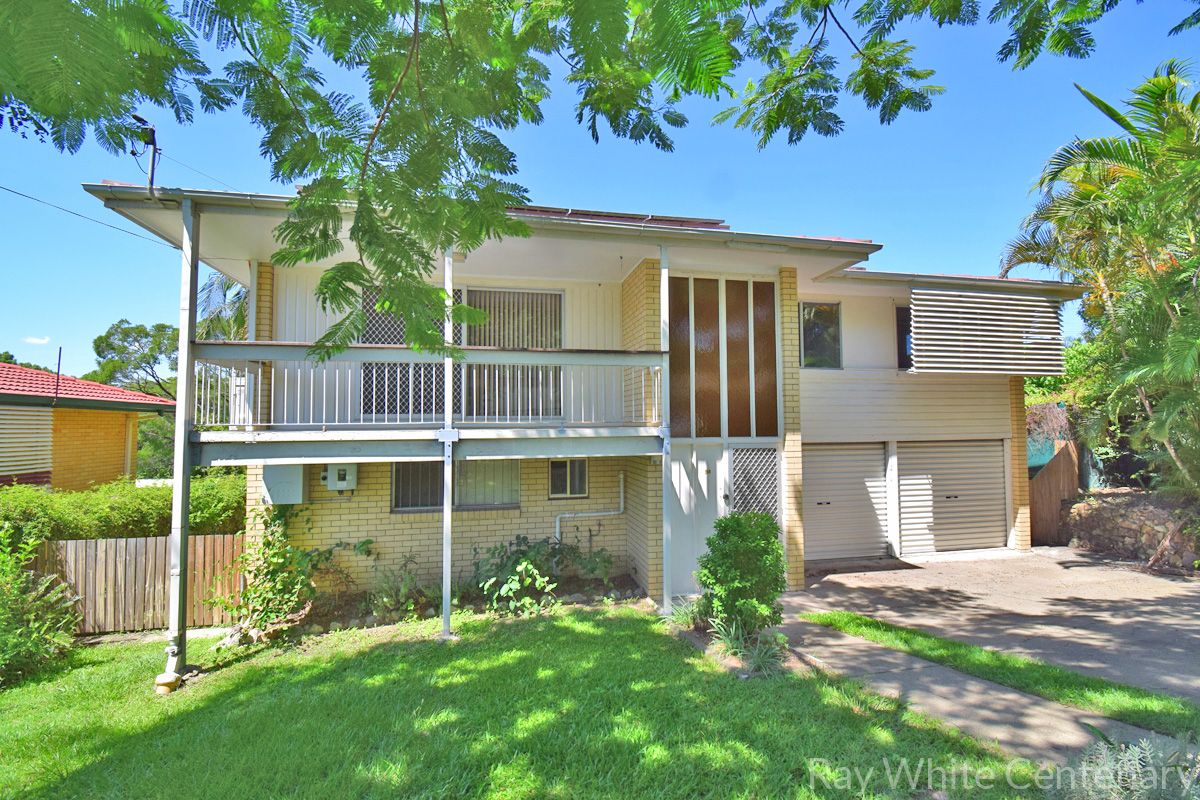 98 Tavistock Street, Oxley QLD 4075