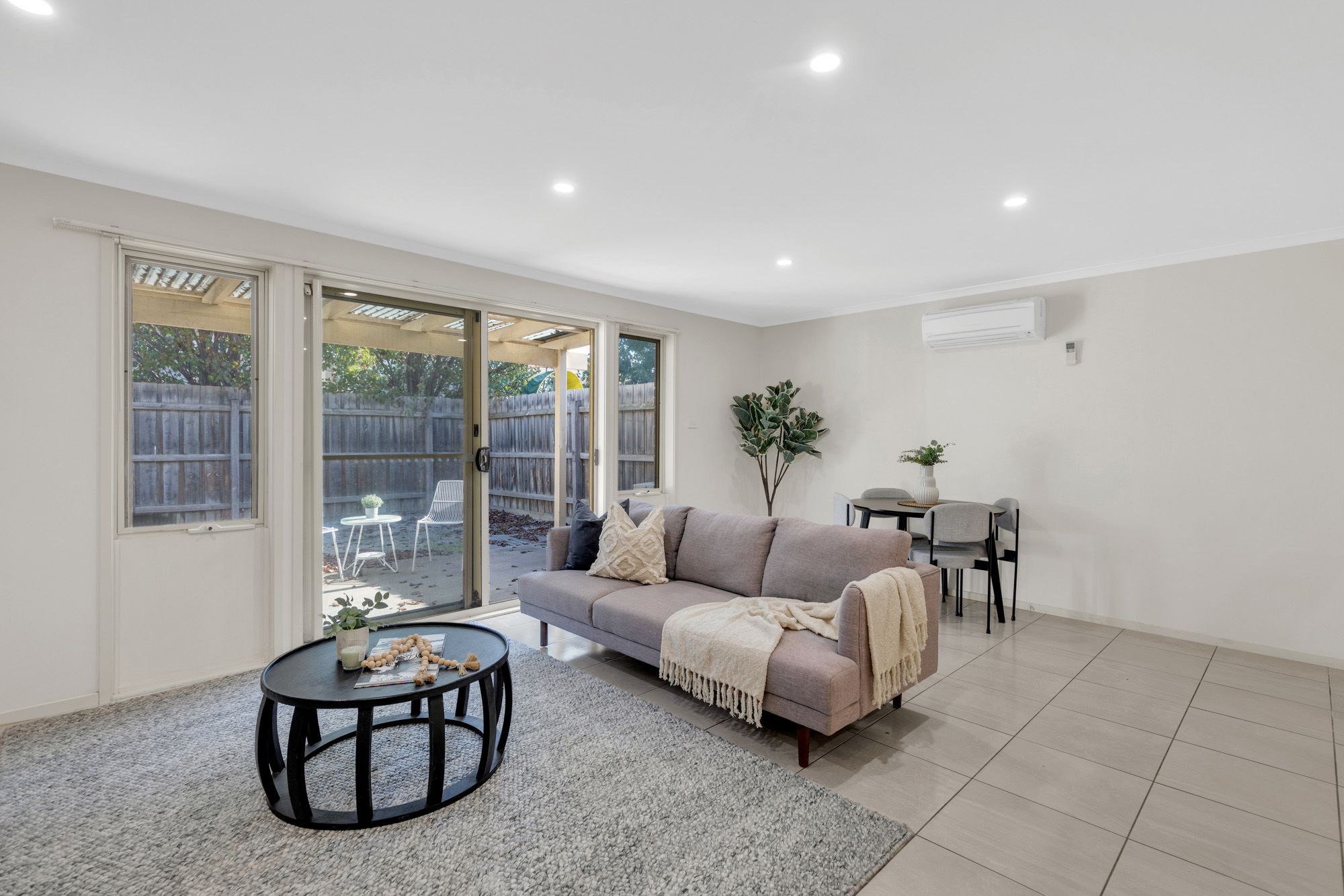 2/169-171 Princess Highway, Werribee, VIC 3030