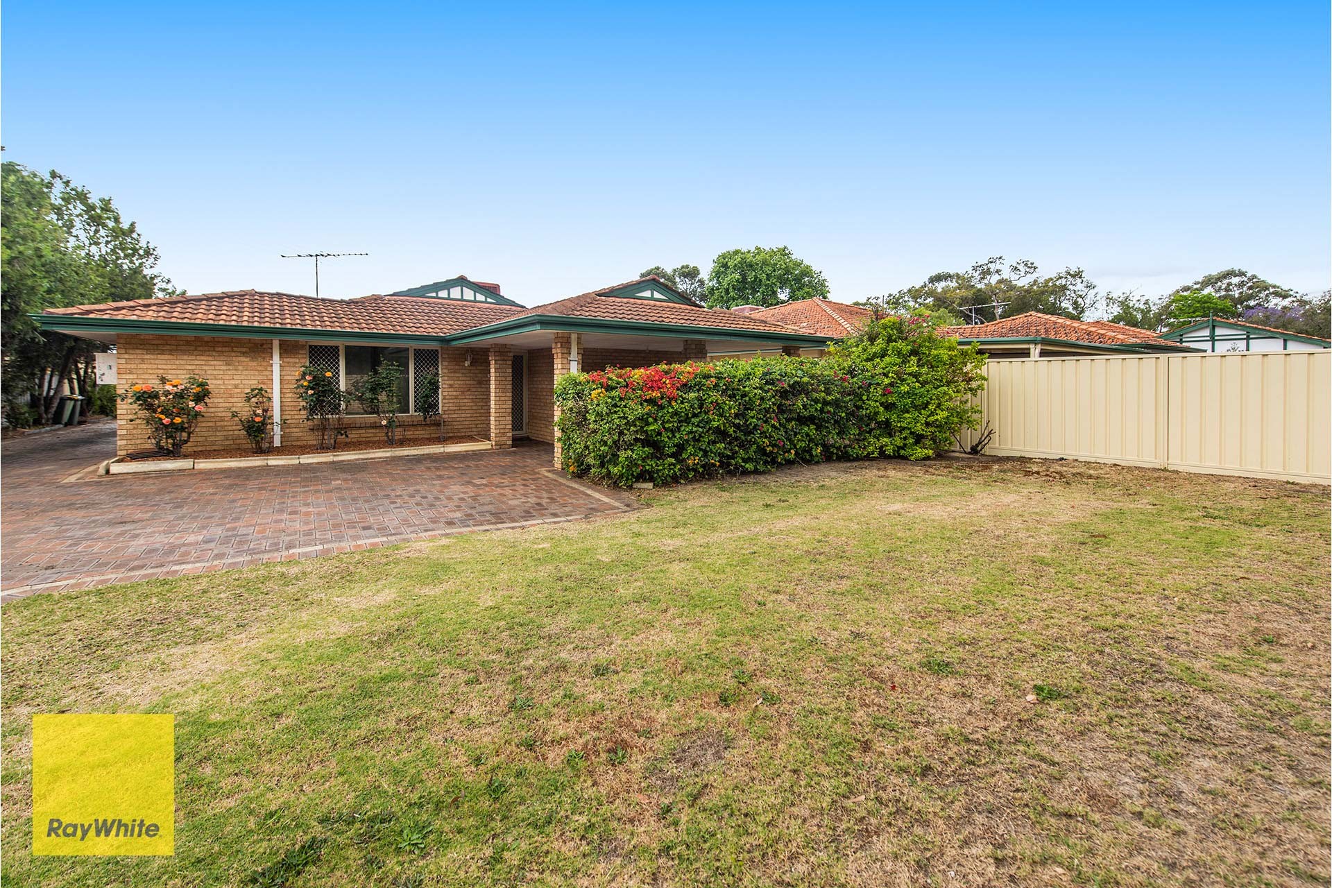 1/228 Hale Road, Forrestfield, WA 6058