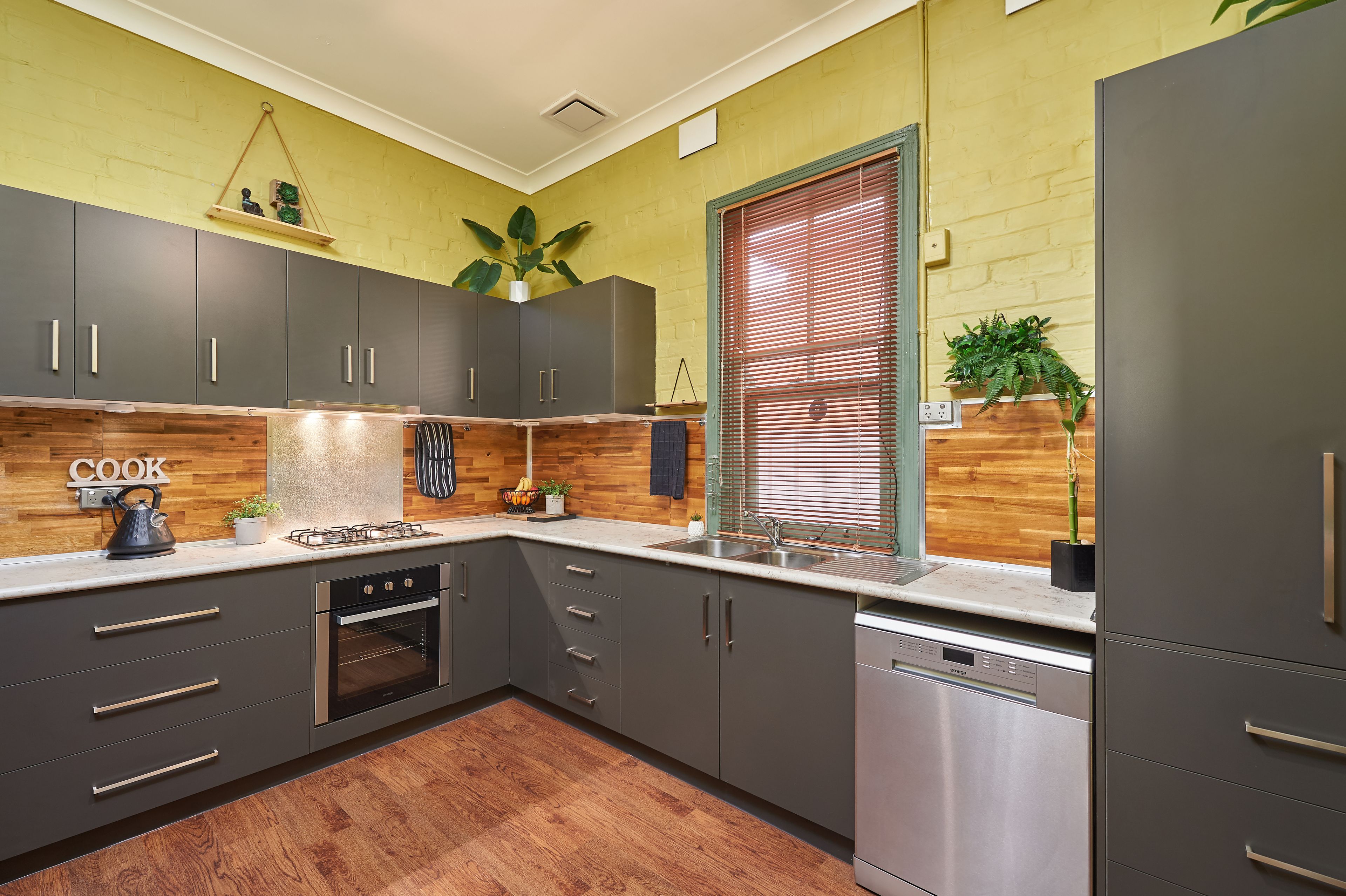 93 Best Street, Wagga Wagga, NSW 2650