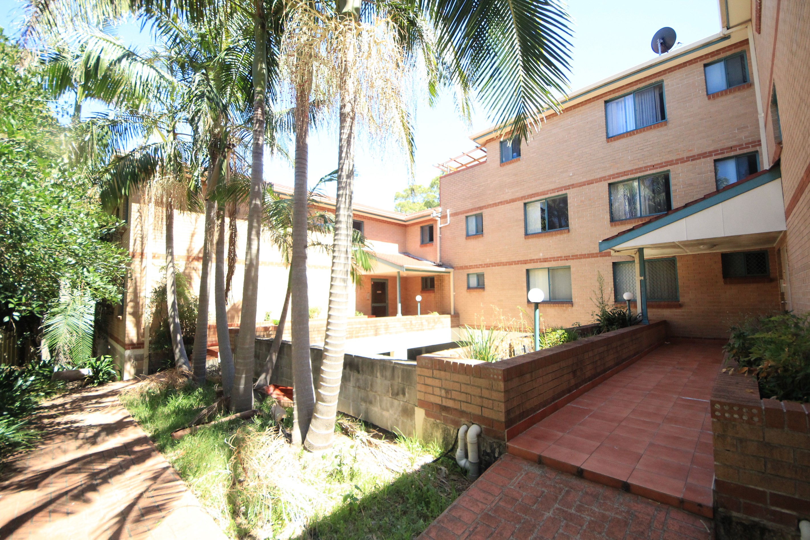 9/28-30 Shadforth Street, Wiley Park, NSW 2195