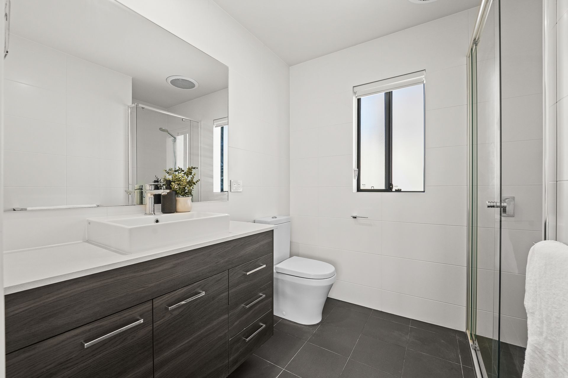 23 Fairbank Drive — photo 12 of 27