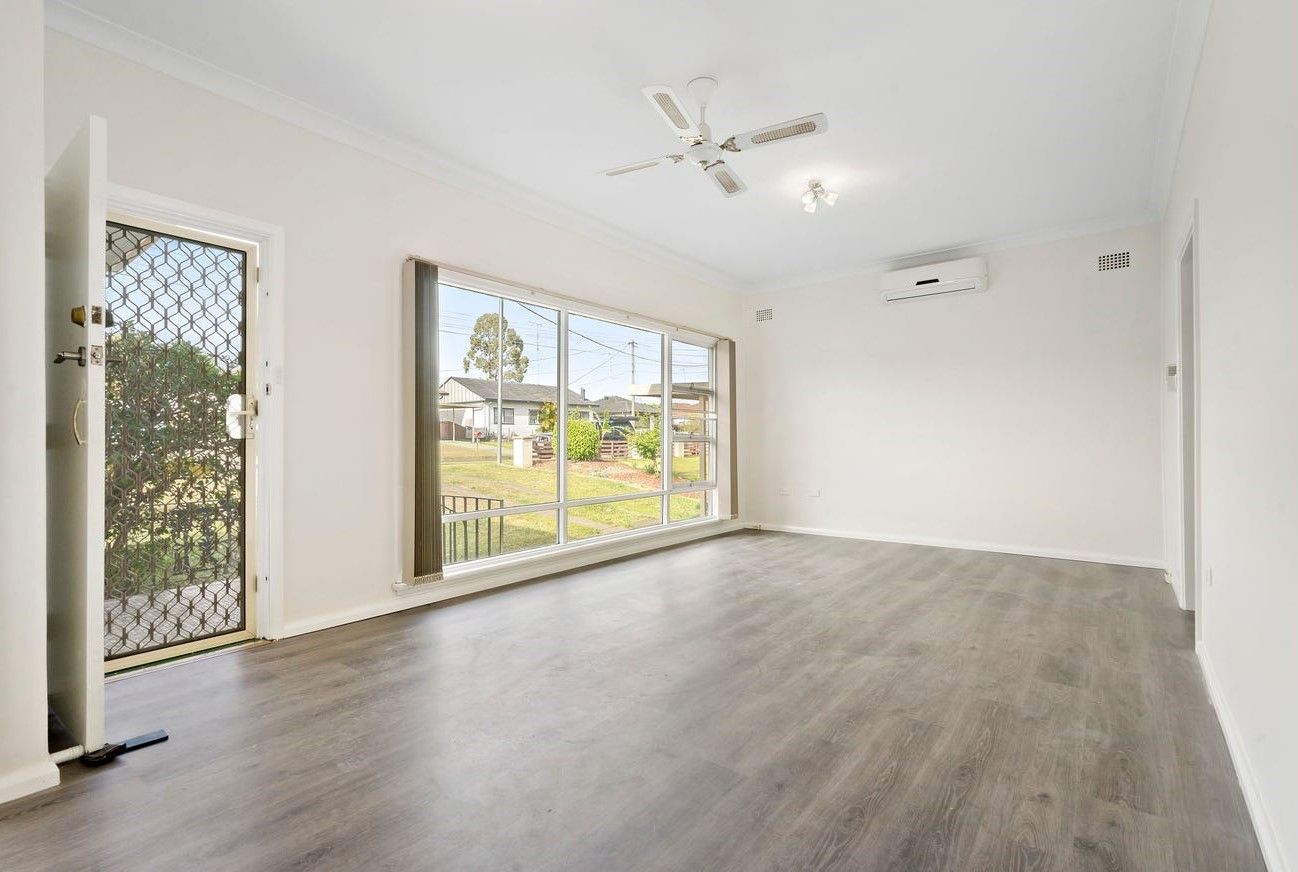 15 Upton Street, South Penrith, NSW 2750
