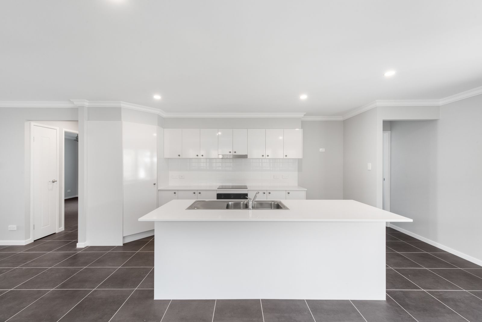 44 Barnyard Drive, Park Ridge, QLD 4125