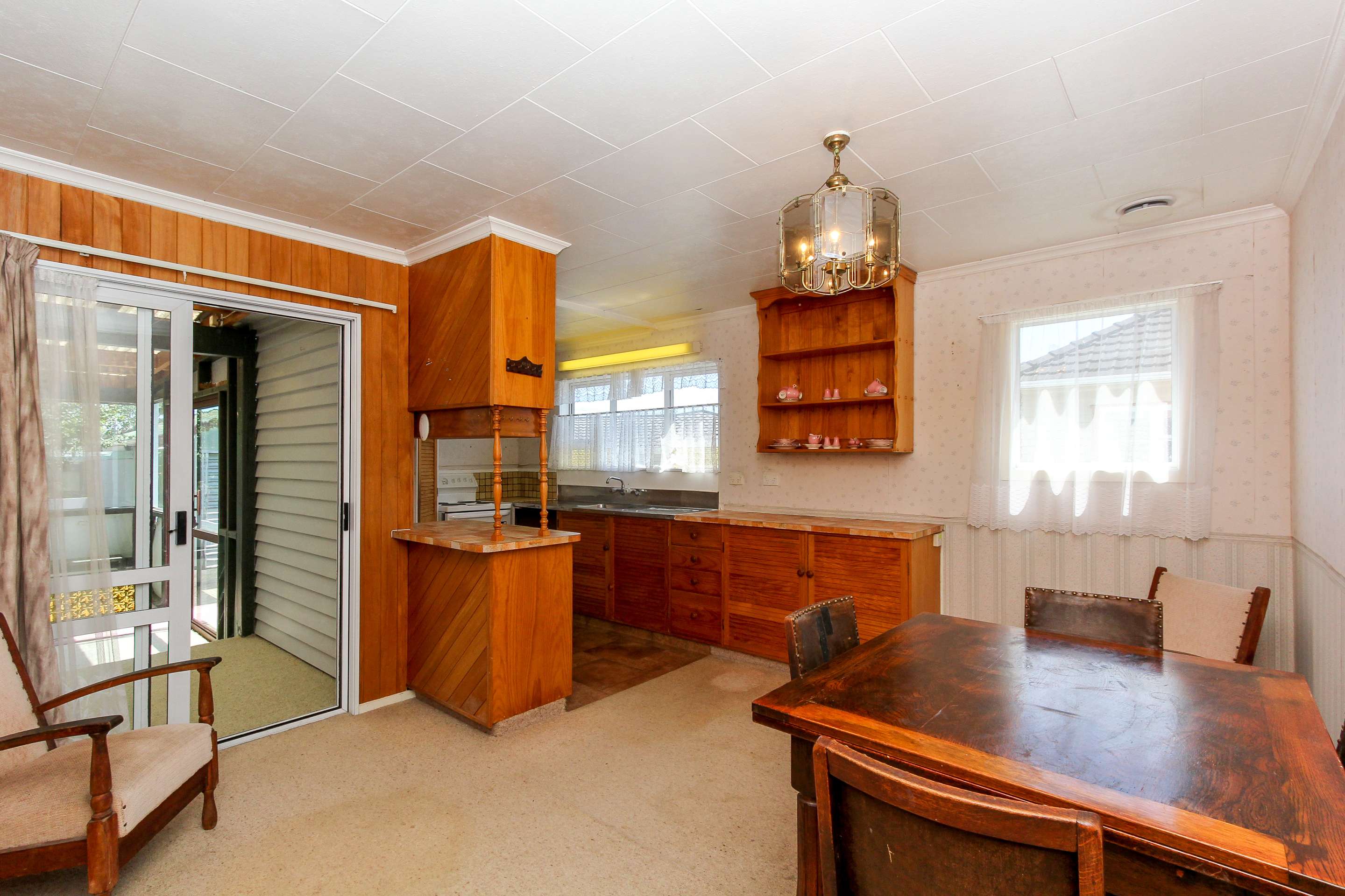 10 Waimea Street, Westown, New Plymouth District Real Estate Ray