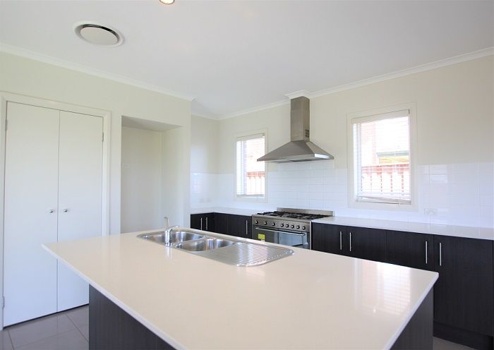 5 Evans Street, Oran Park, NSW 2570