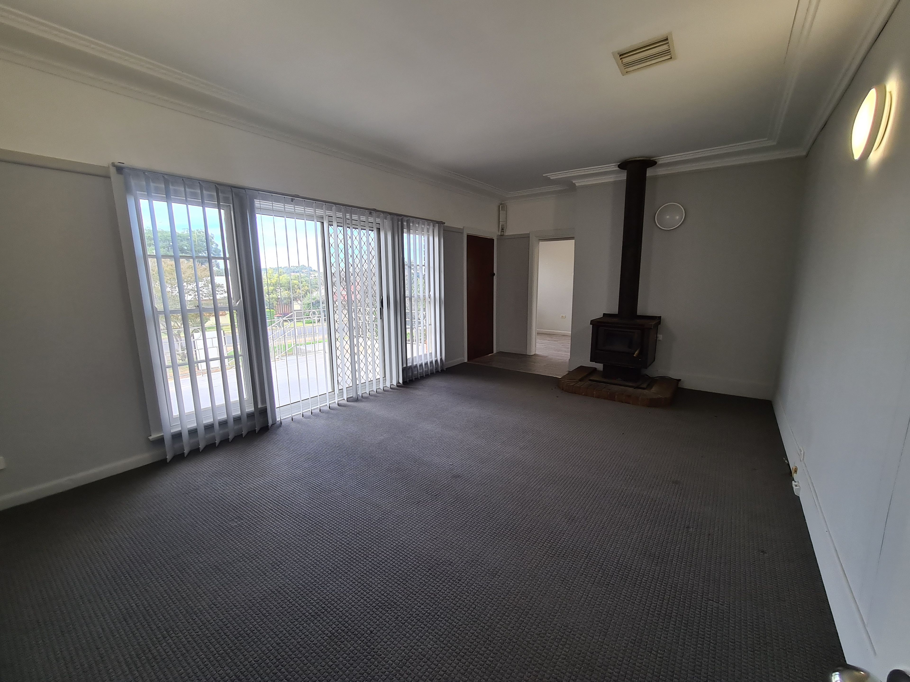 20 Coleman Road, Parkes, NSW 2870