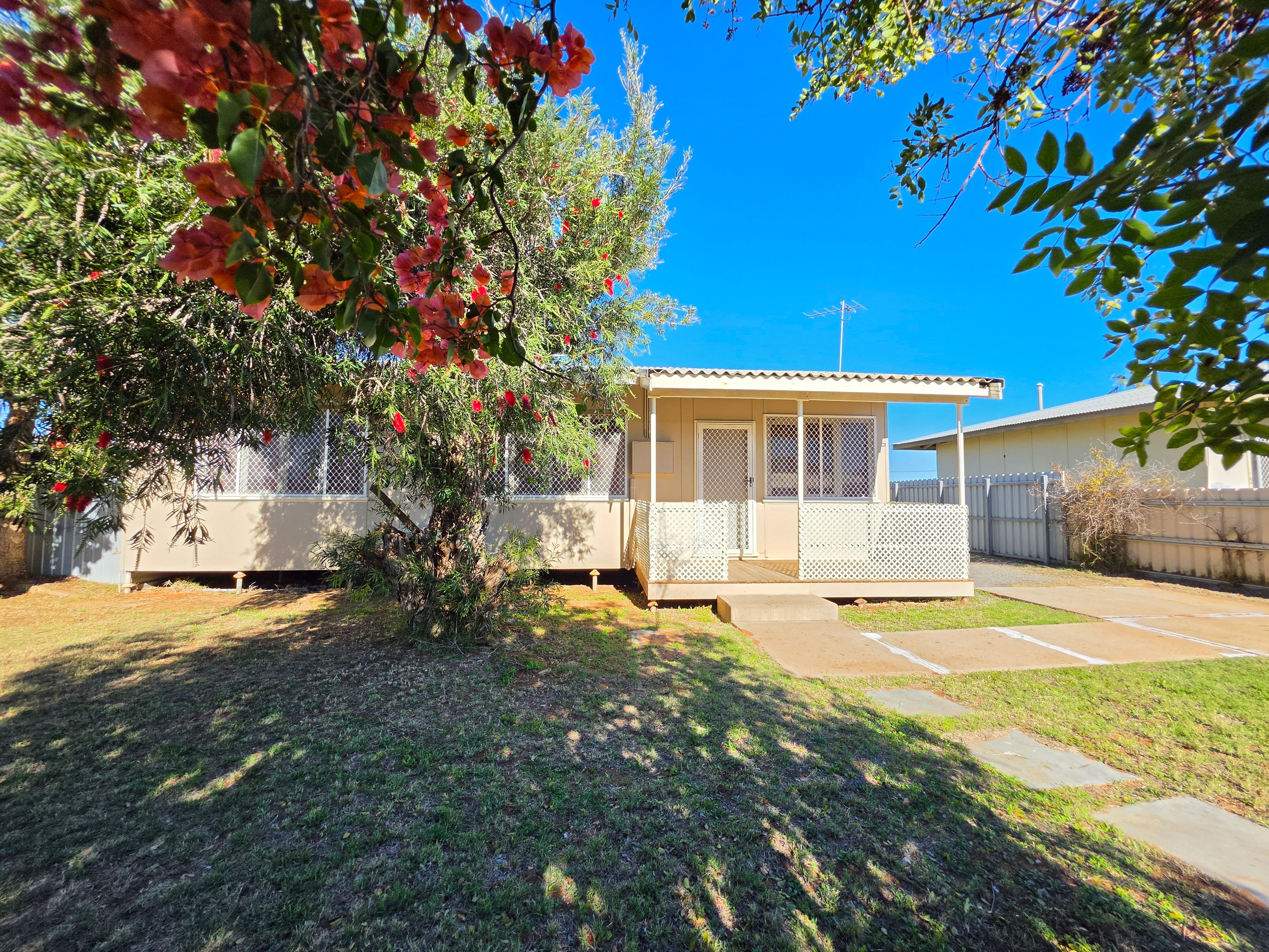 3 Stroud Street — photo from Ray White Carnarvon