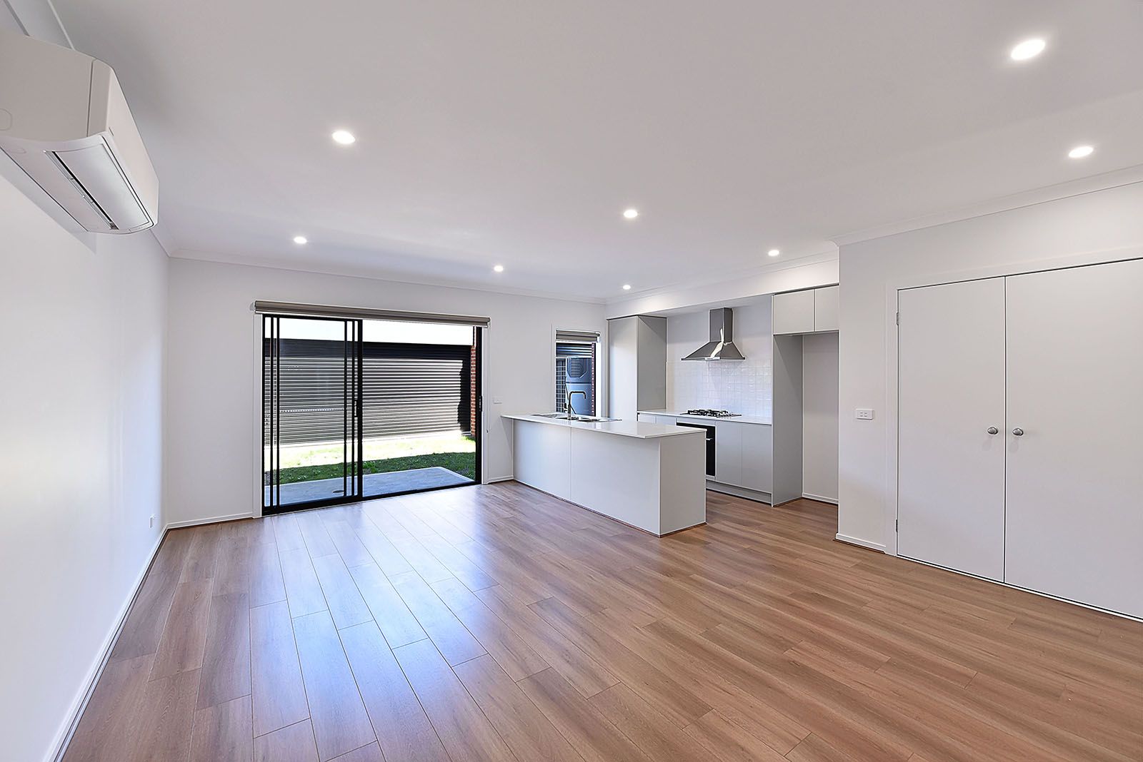 38 Gold Star Road, FRASER RISE, VIC 3336