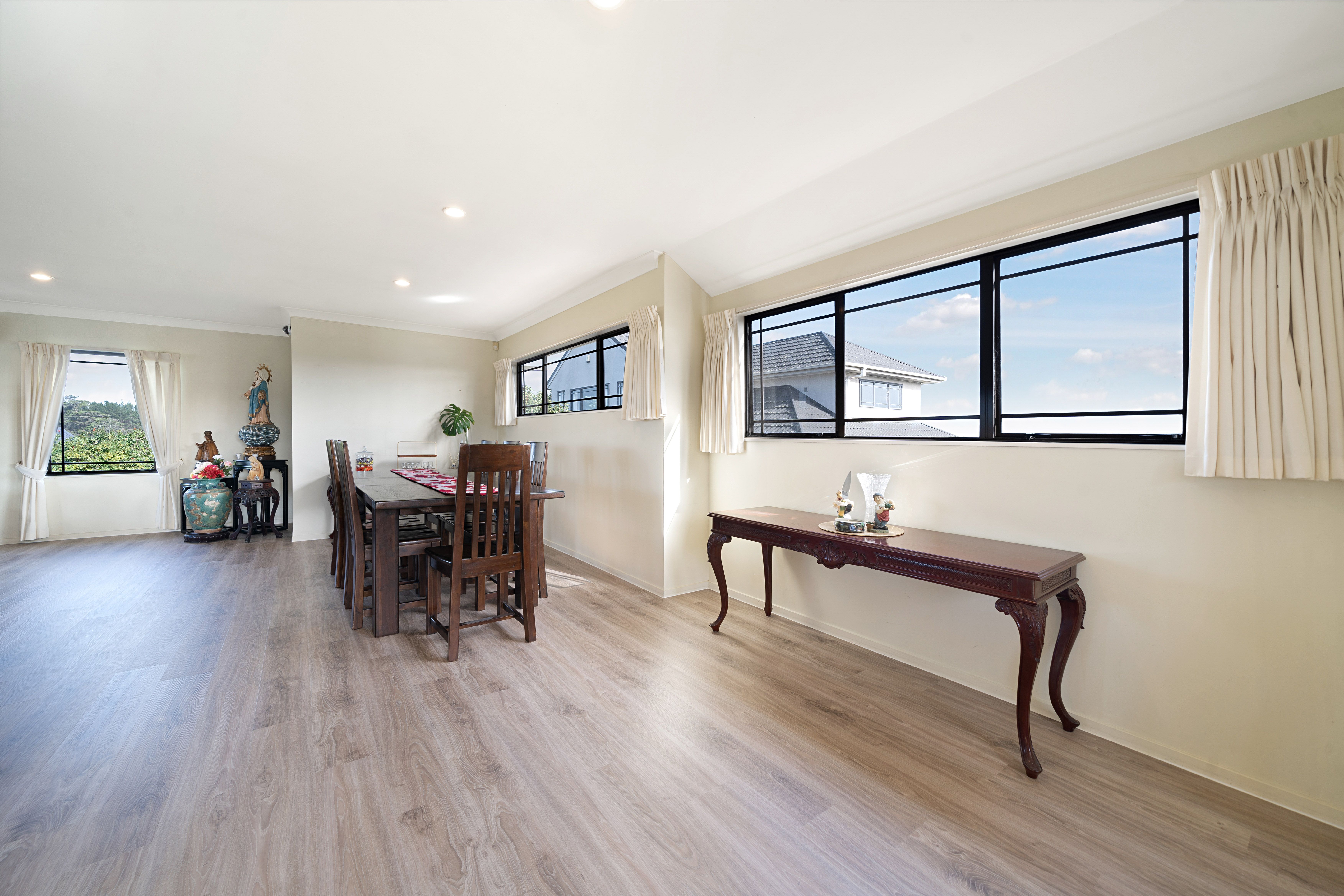 554 Don Buck Road, Westgate, Waitakere City