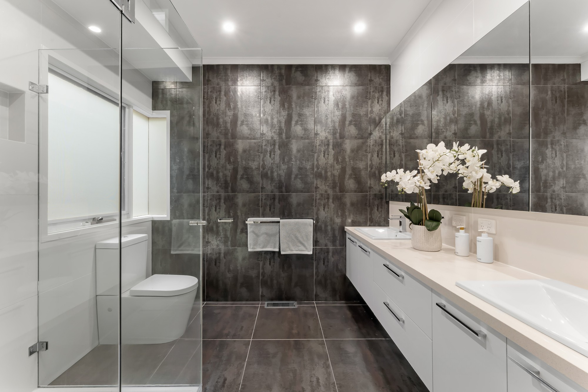 14 Richardson Rise — photo 8 of 11