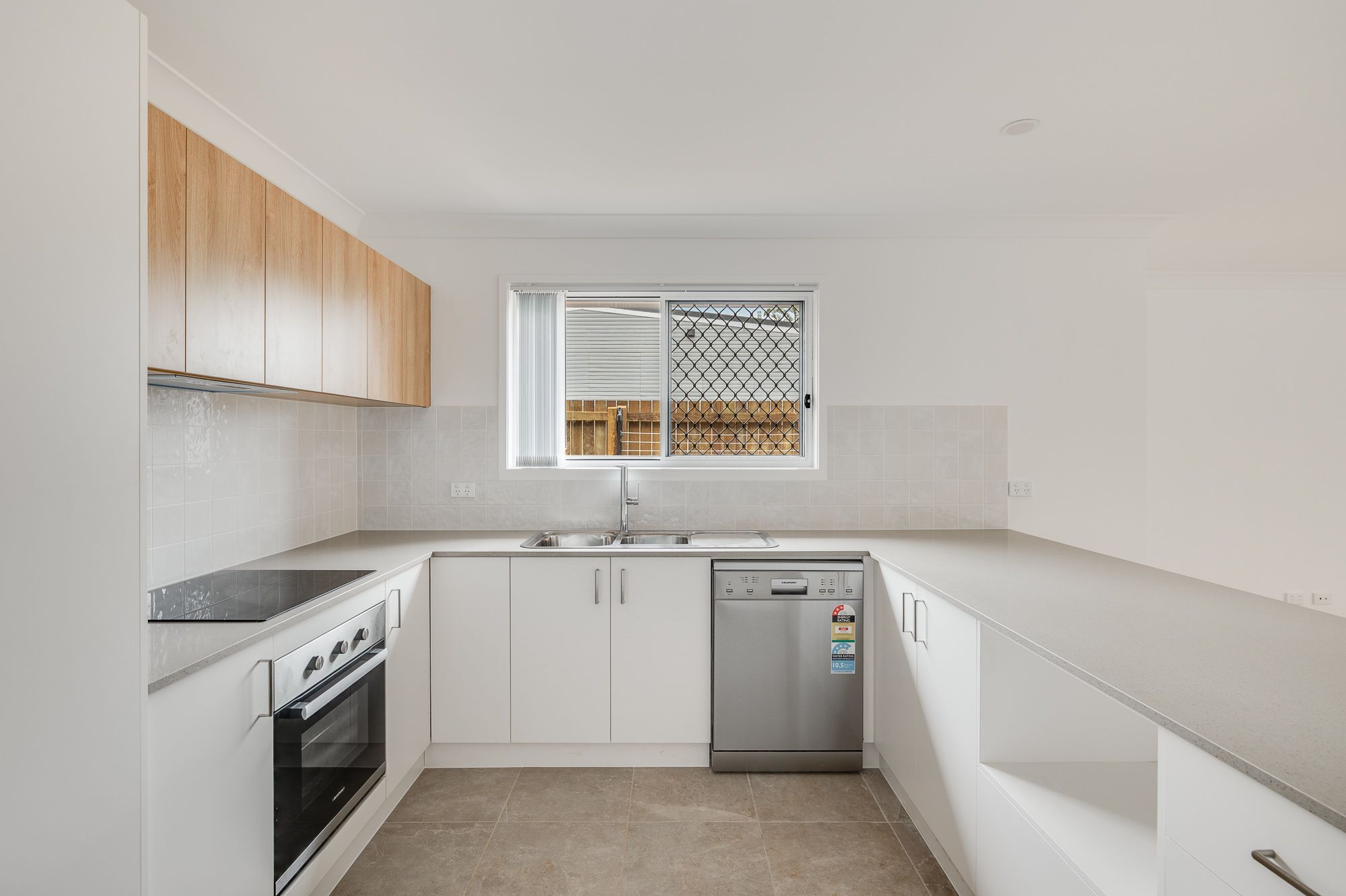 2/7 Pottinger Street, Newtown, QLD 4350