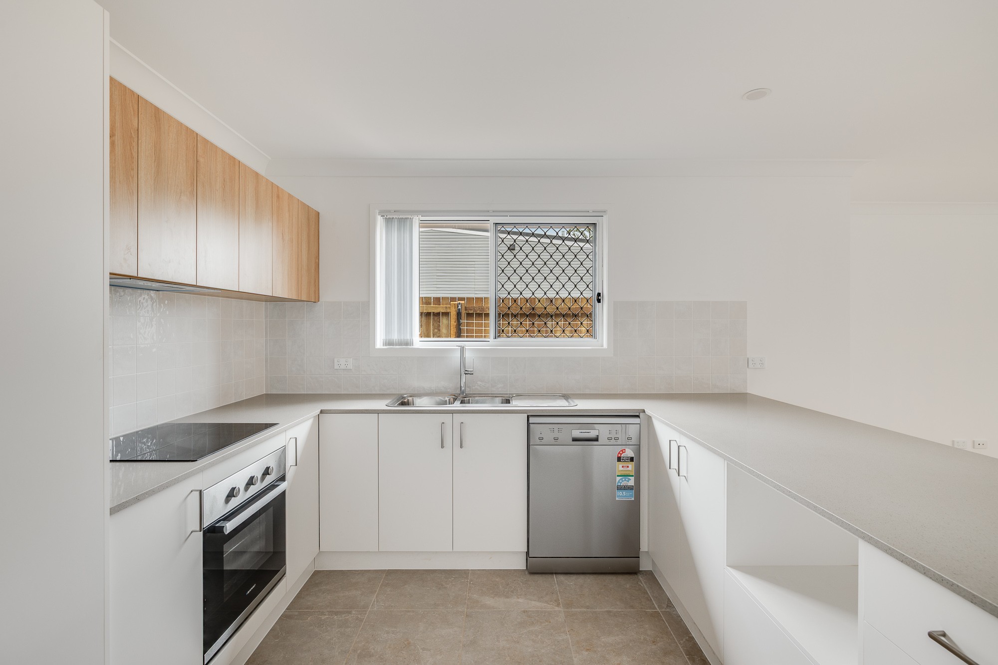 2/7 Pottinger Street, Newtown, QLD 4350