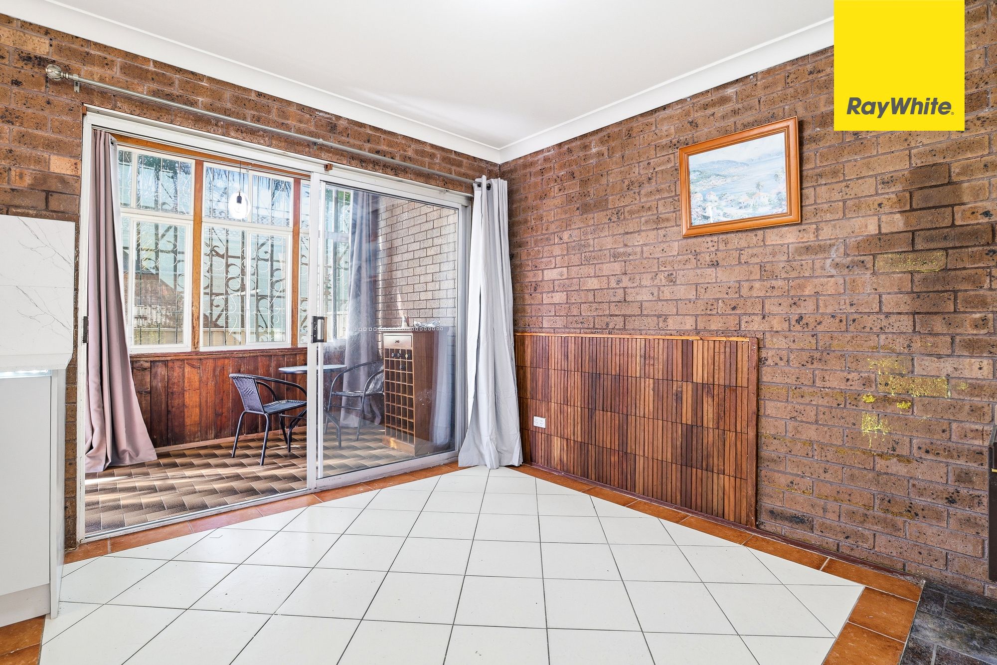 15/1 Schiller Place — photo 10 of 17