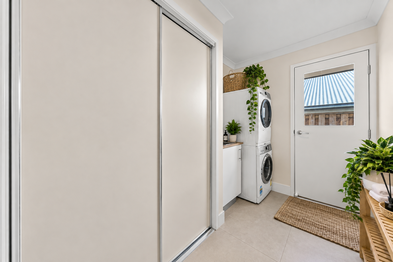 6 Gibson Street — photo 13 of 18