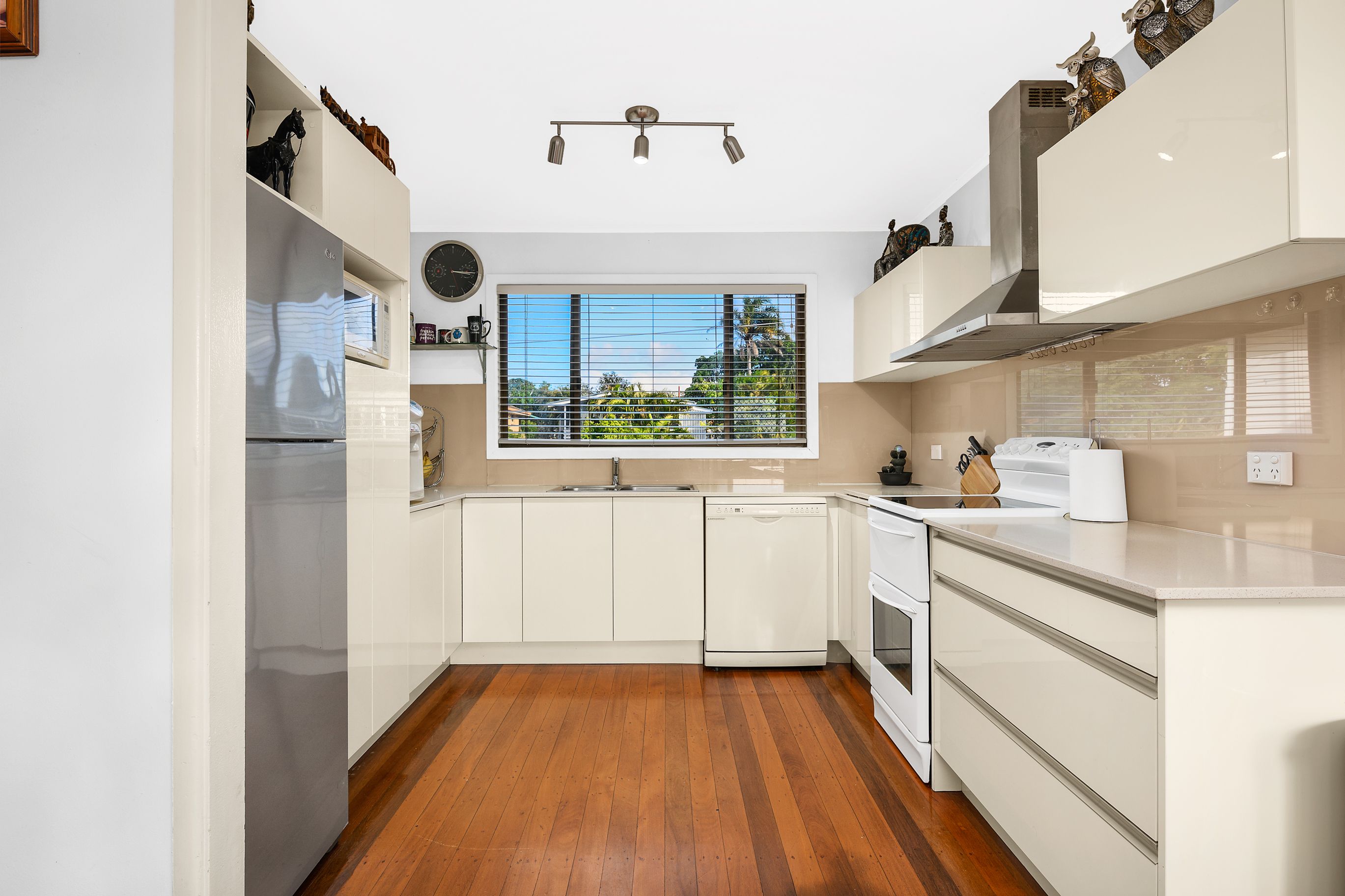 26 Kurrowah Crescent, Margate, QLD 4019