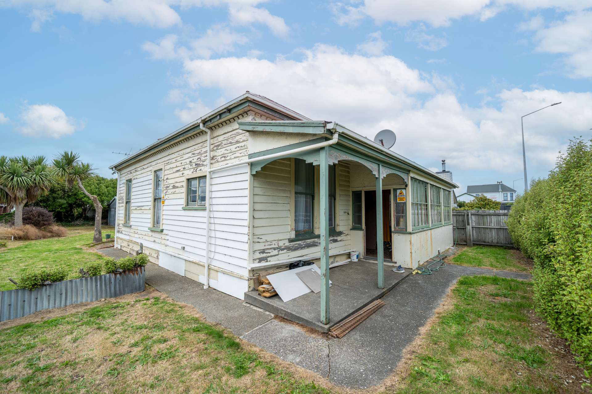 128 Elles Road photo 1