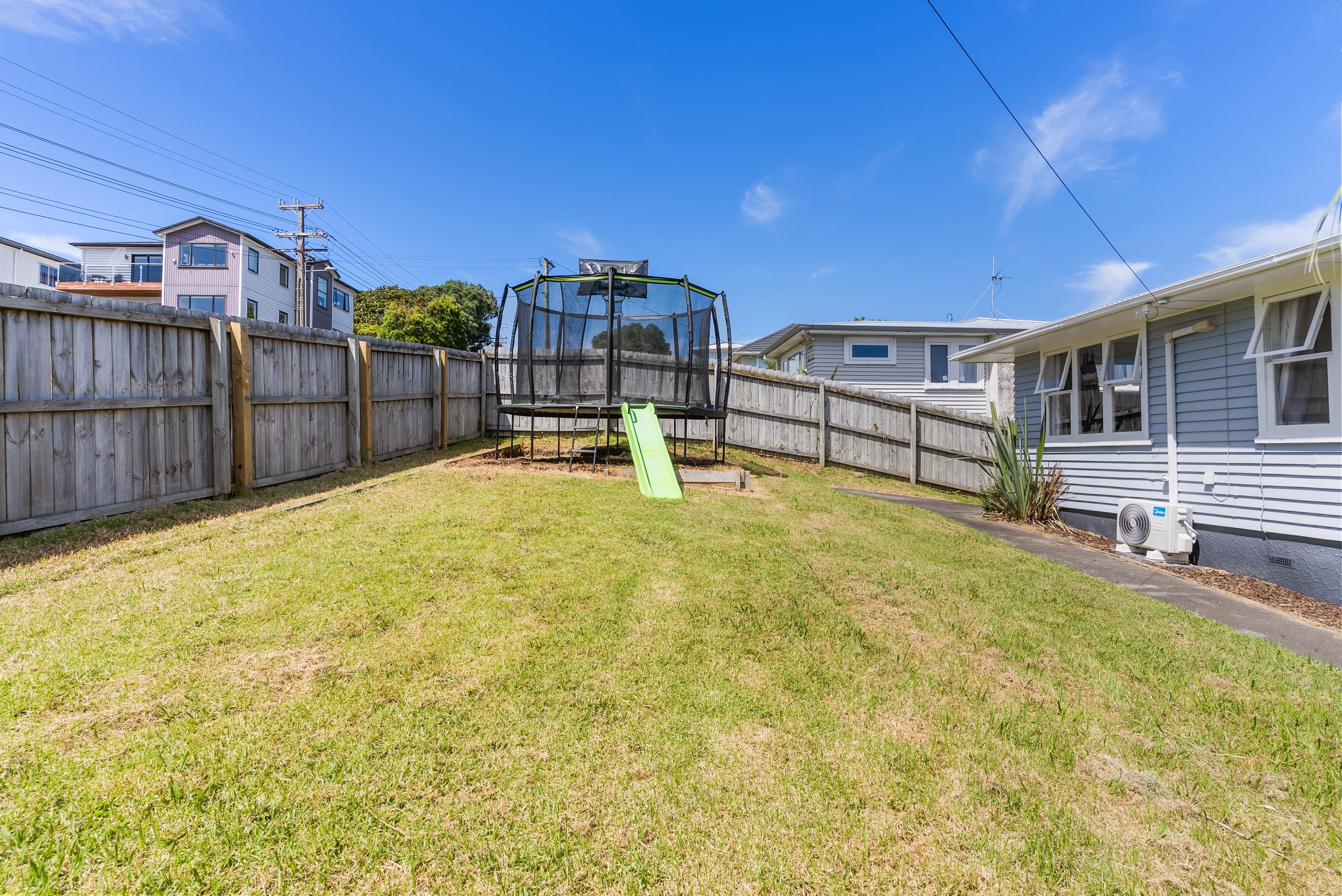 8 Gilliam Street, New Lynn, Waitakere City