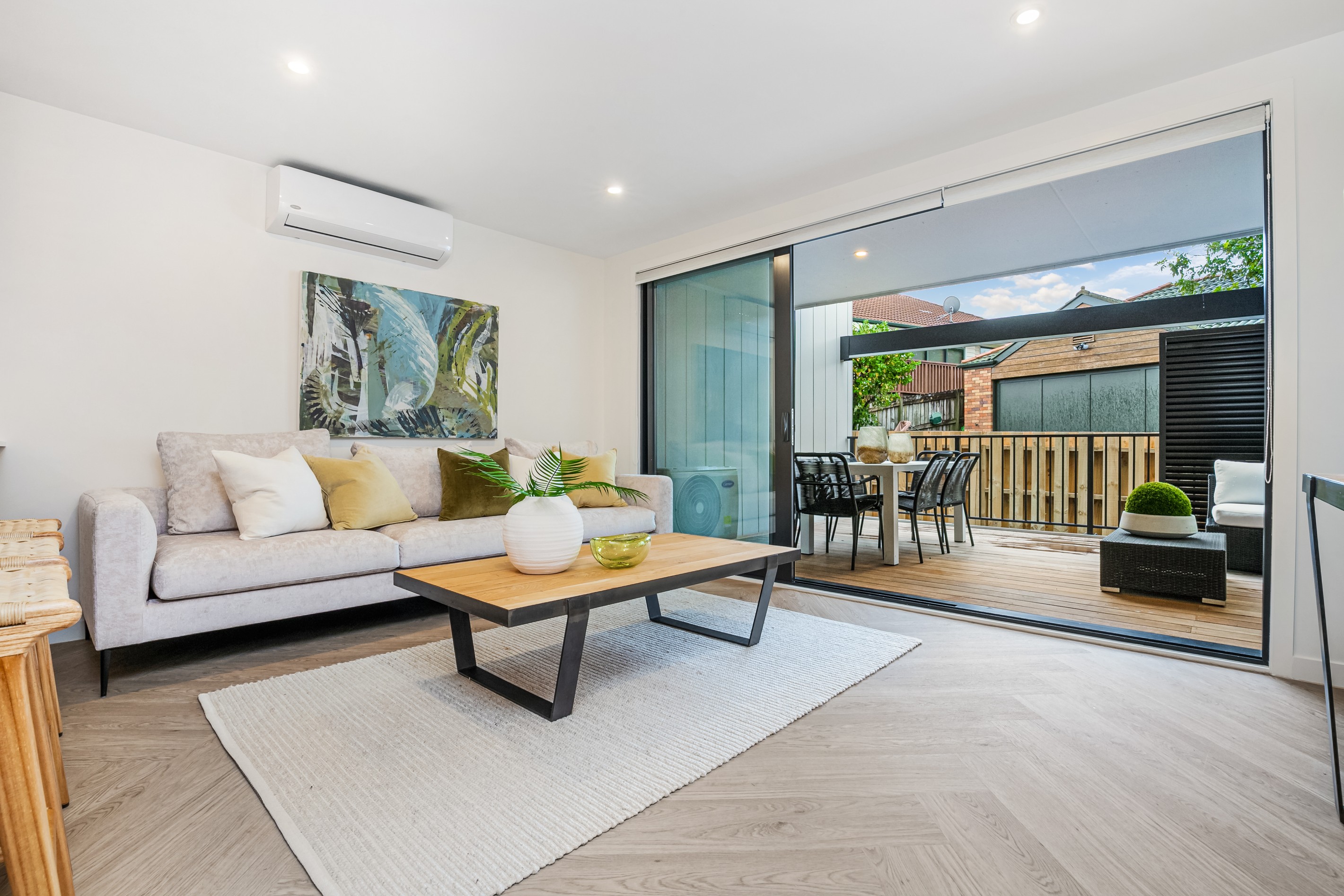 4/12 Waterloo Street, Howick, Manukau City