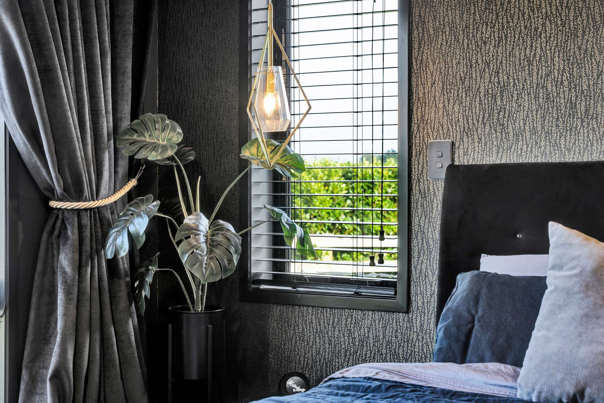 103 King Road photo 12