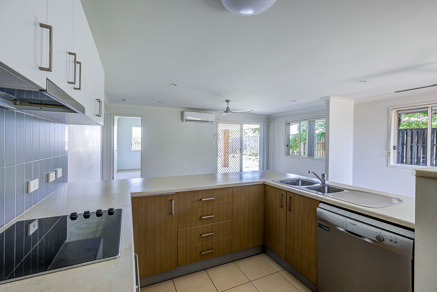31 Westminster Crescent, Raceview, QLD 4305