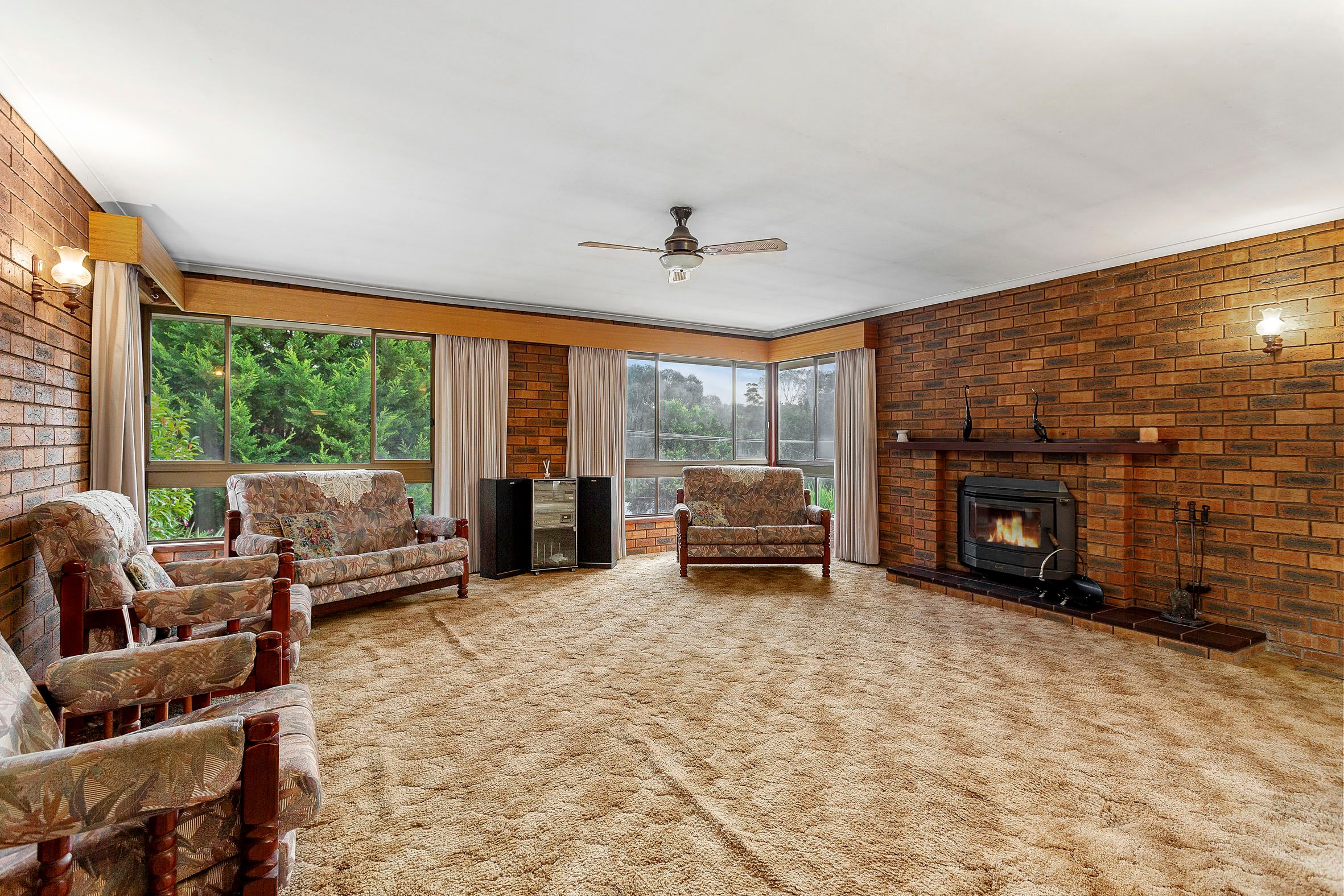 39 Raglan Road, Research, VIC 3095