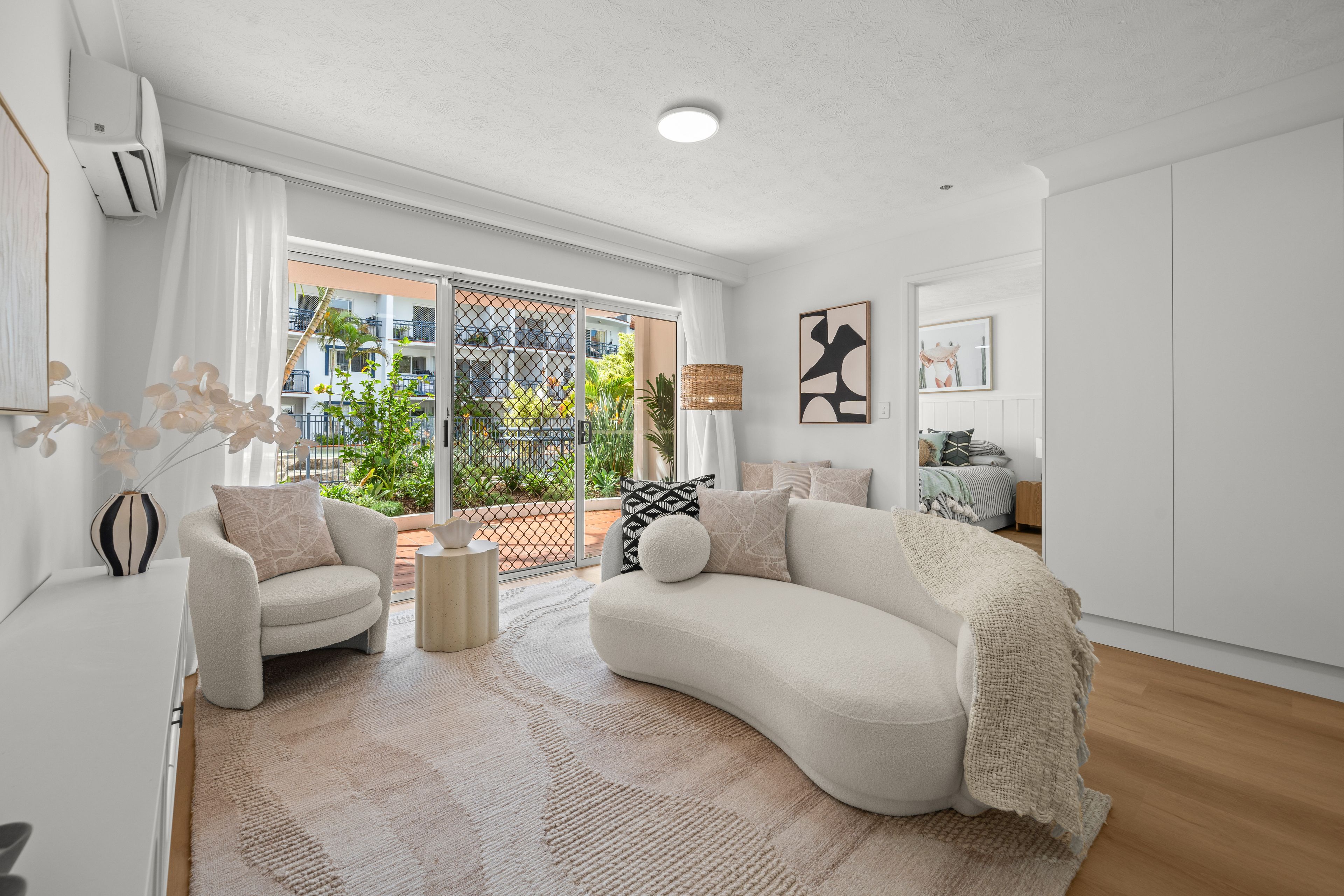 8/150 Marine Parade, Southport, QLD 4215