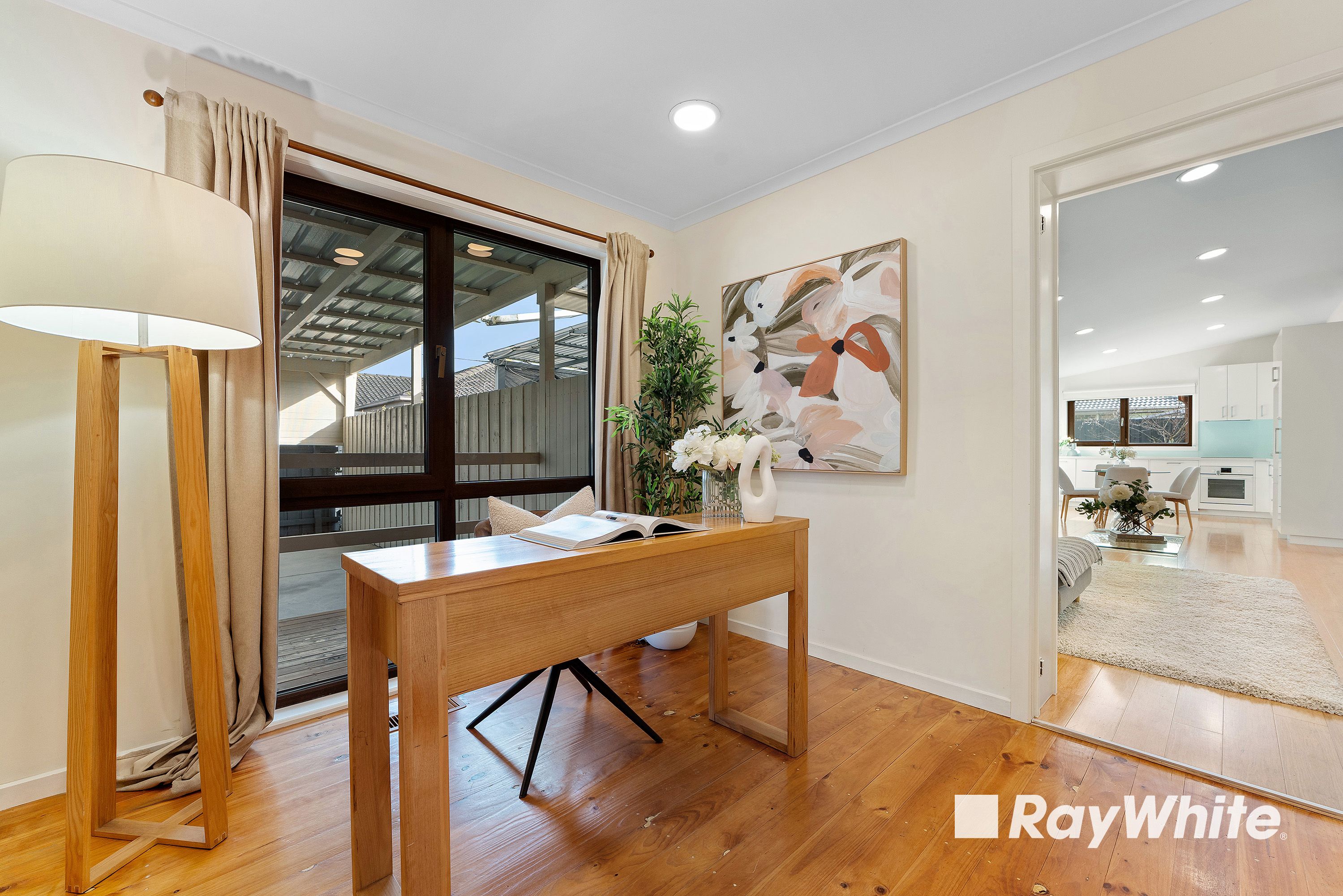 9 Helen Court — photo 16 of 23