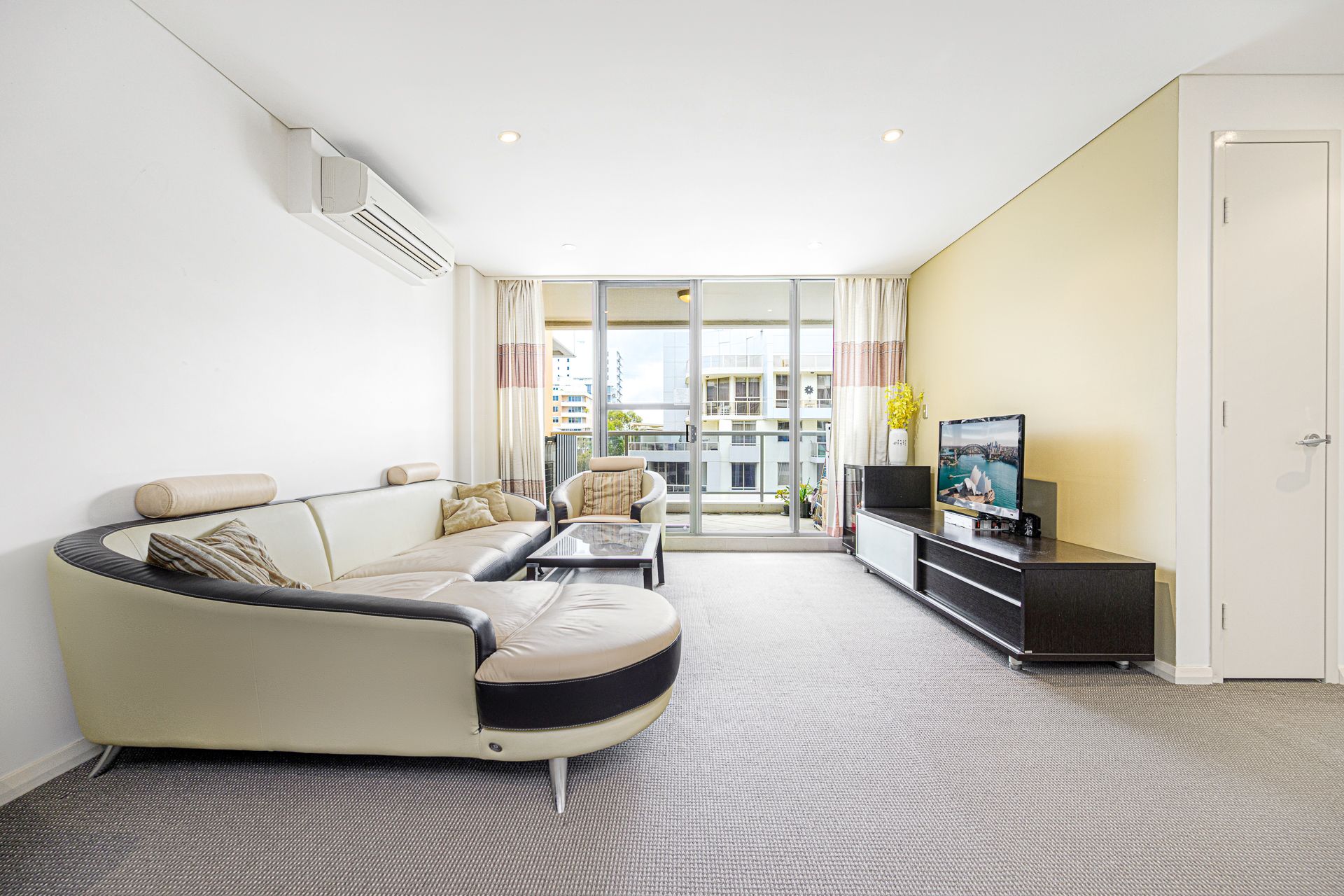 720/7 Potter Street, Waterloo, NSW 2017