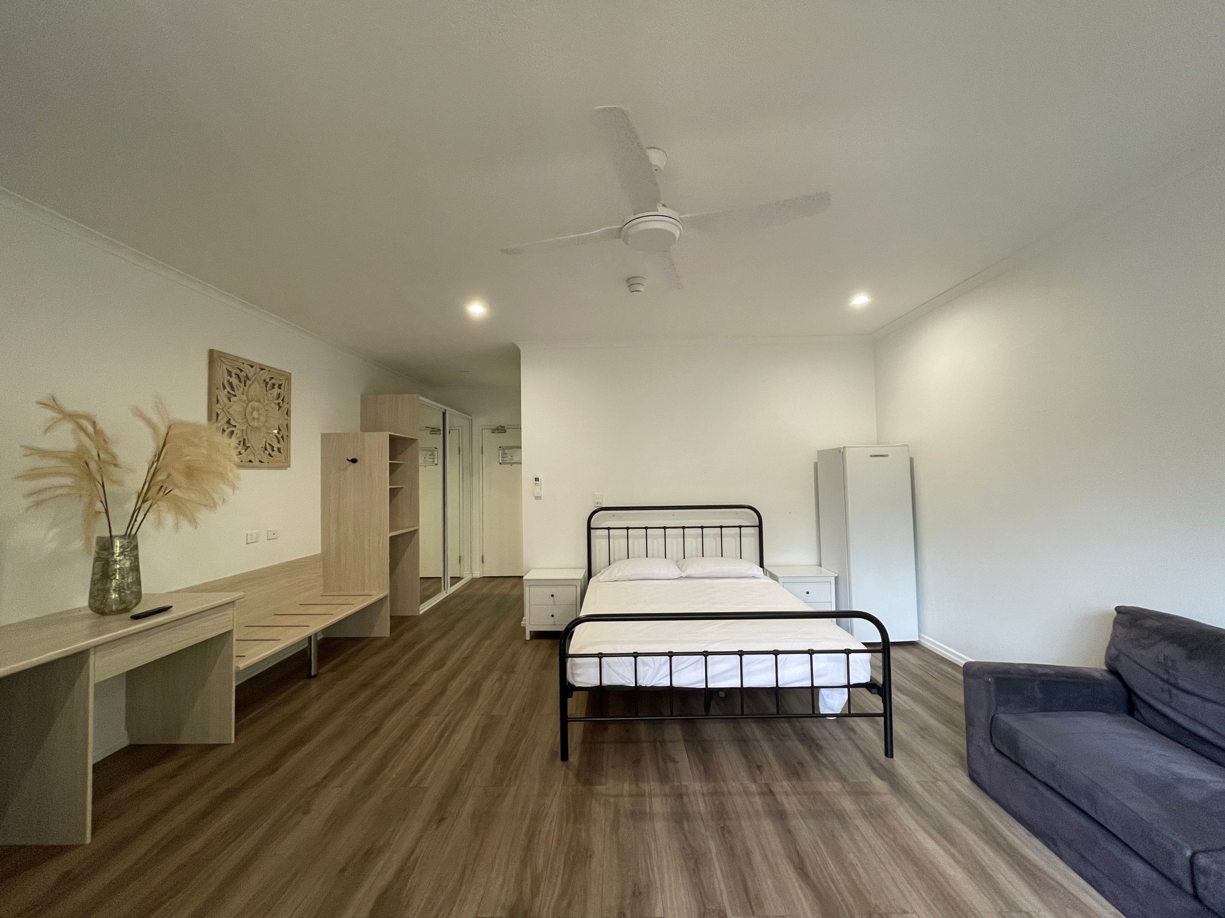 B304/316 Port Douglas Road — photo 5 of 9