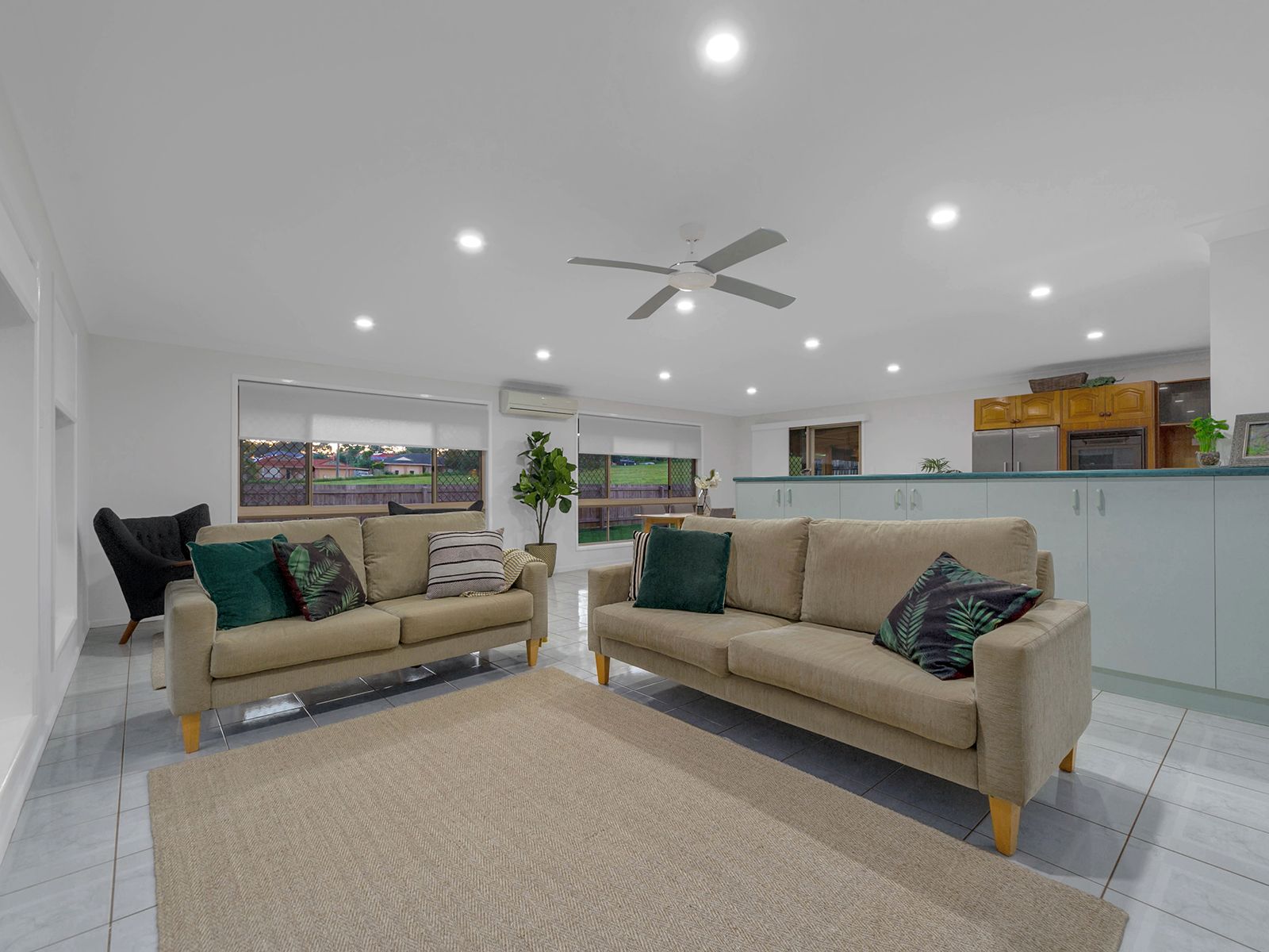 17 Kentia Street, Carseldine, QLD 4034